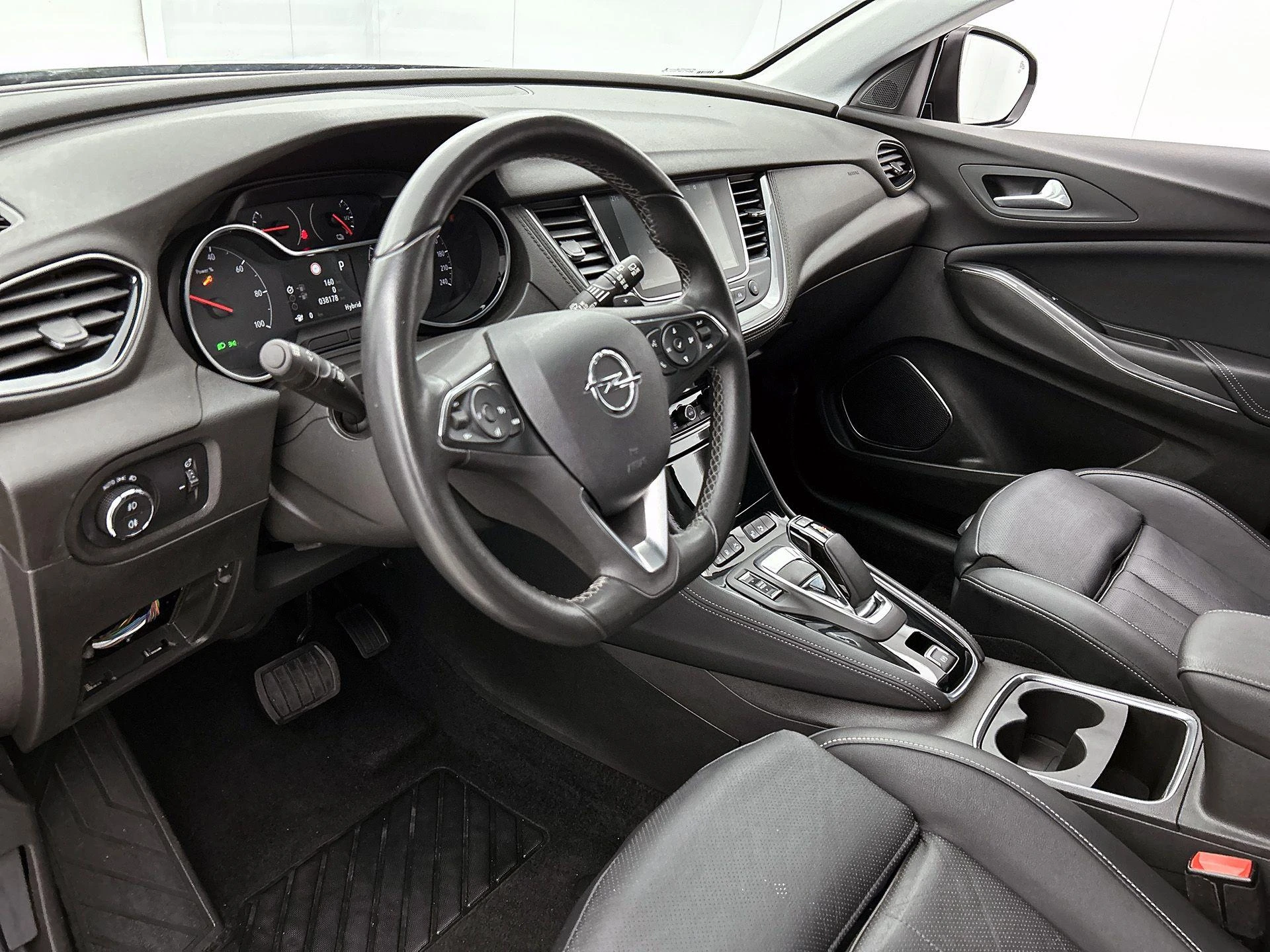 Opel-Grandland X-image-20