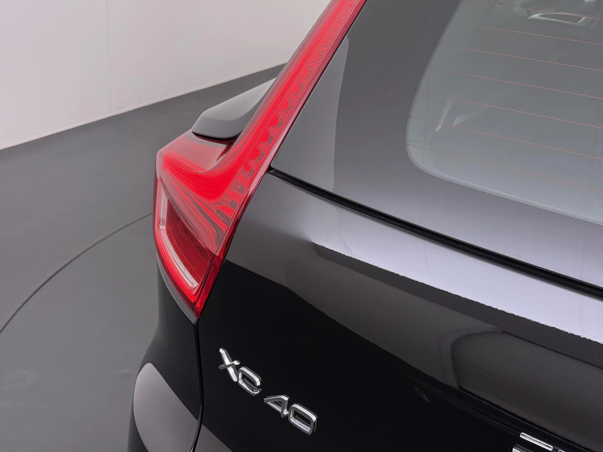 Volvo-XC40-image-2