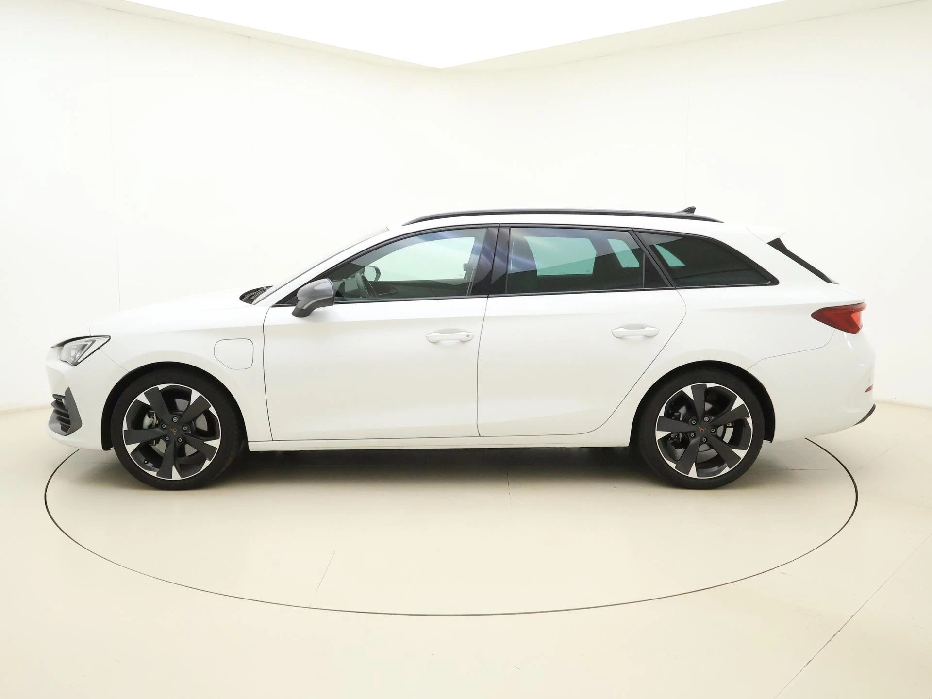 CUPRA Leon Sportstourer 1.4 e-Hybrid Business