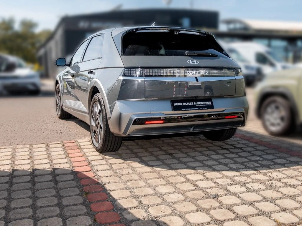 Hyundai-IONIQ 5-image-5