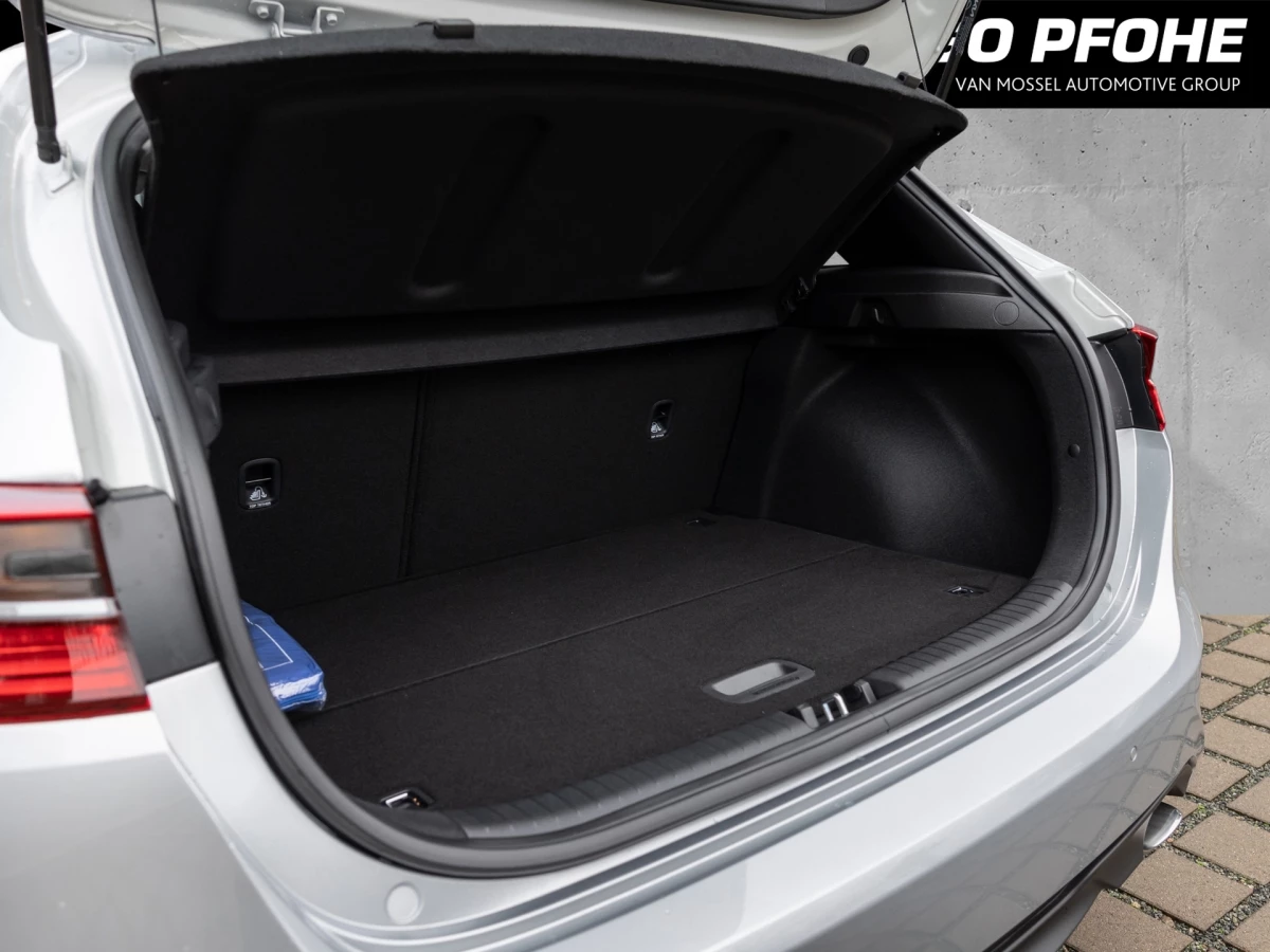 Kia Ceed Vision 1.5 T-GDI Auto | SHZ | LMF | RFK | Navi | AC | LRHZ | GRA