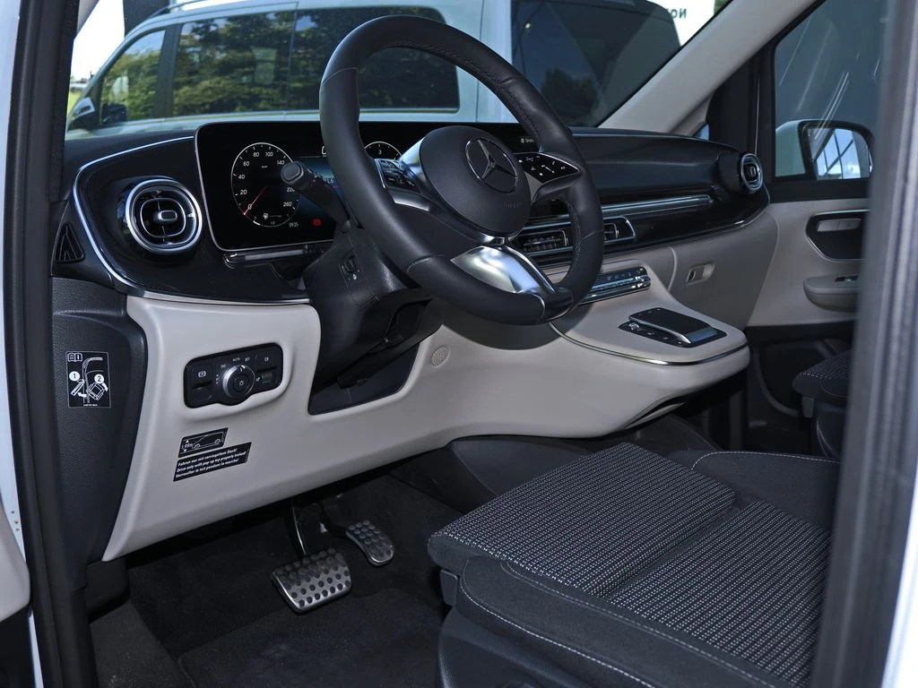 Mercedes-Benz-Marco Polo-image-7