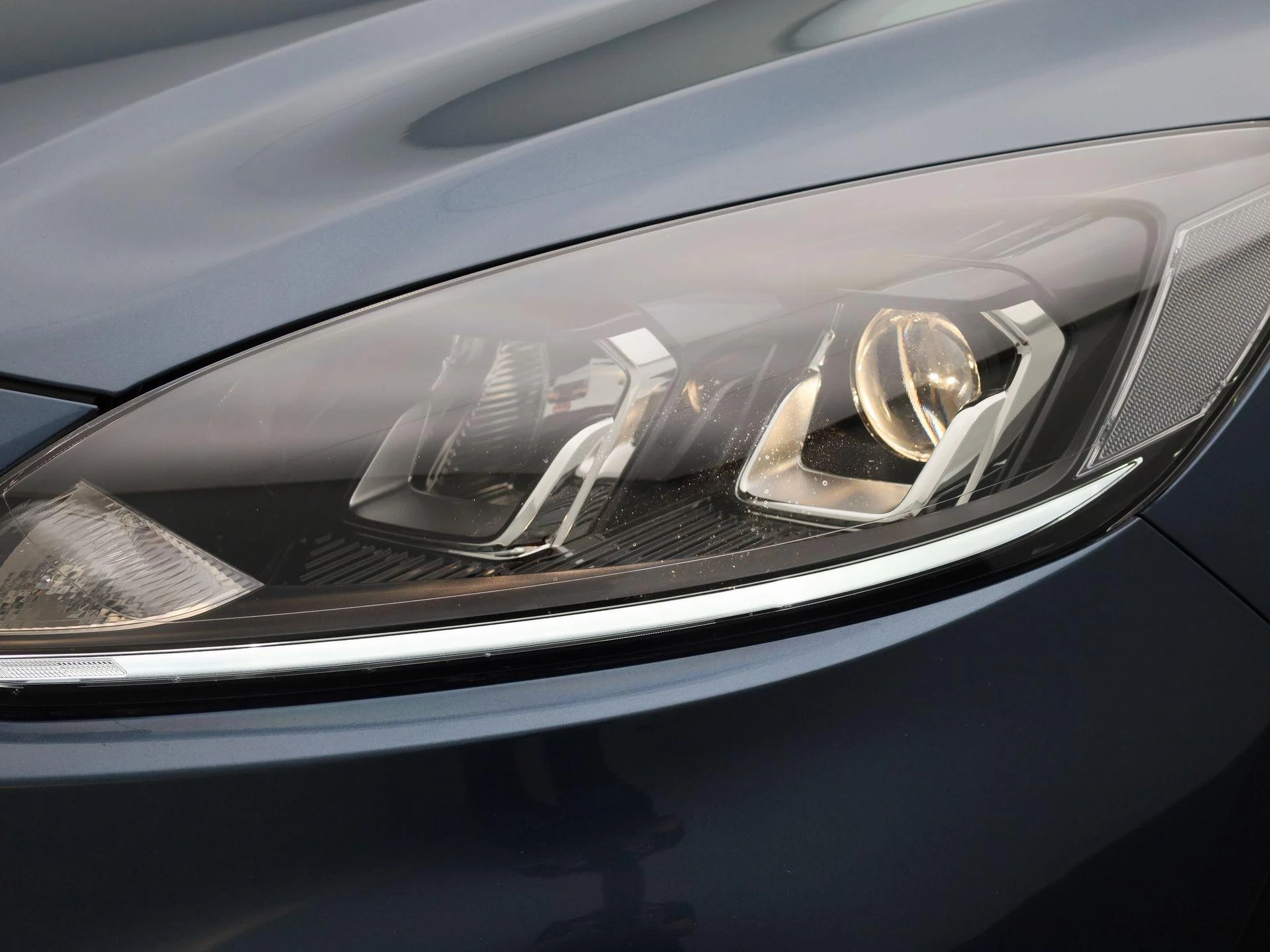 Ford-Kuga-image-13