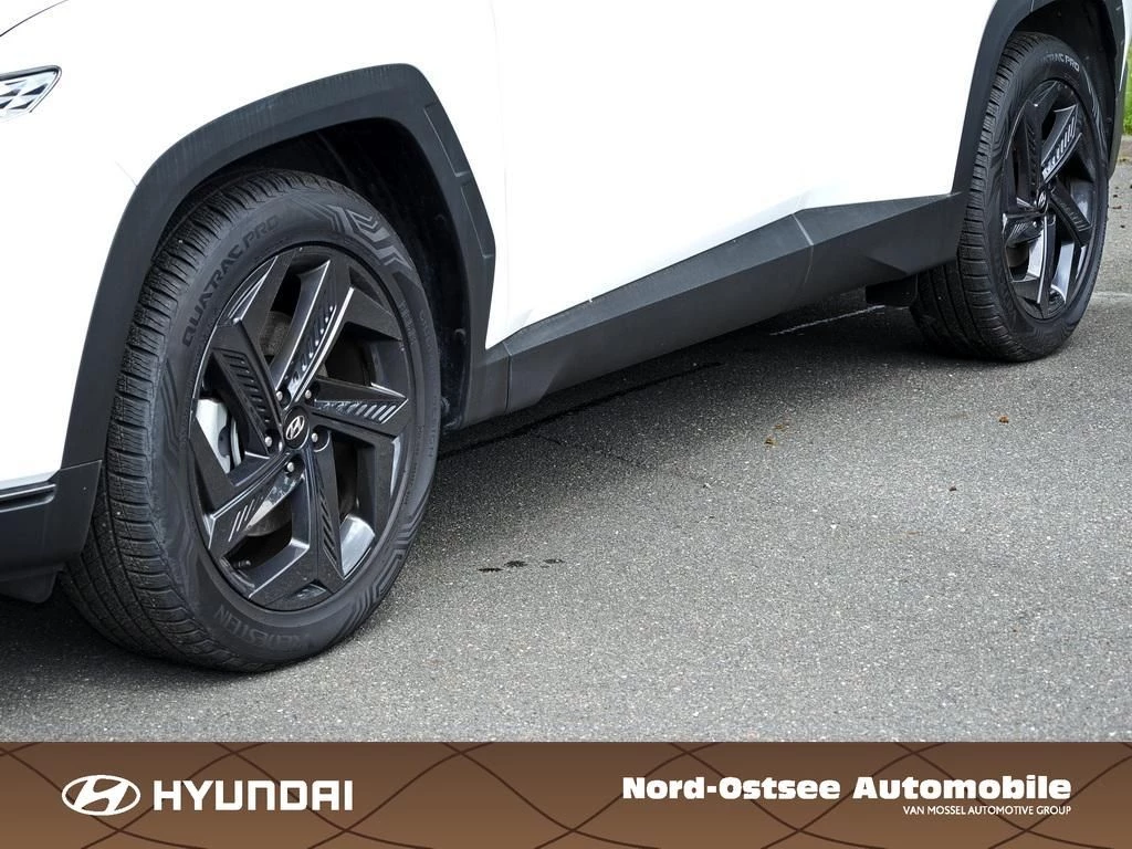 Hyundai Tucson 1.6 T-GDI ADVANTAGE 2WD SHZ LHZ NAVI LED