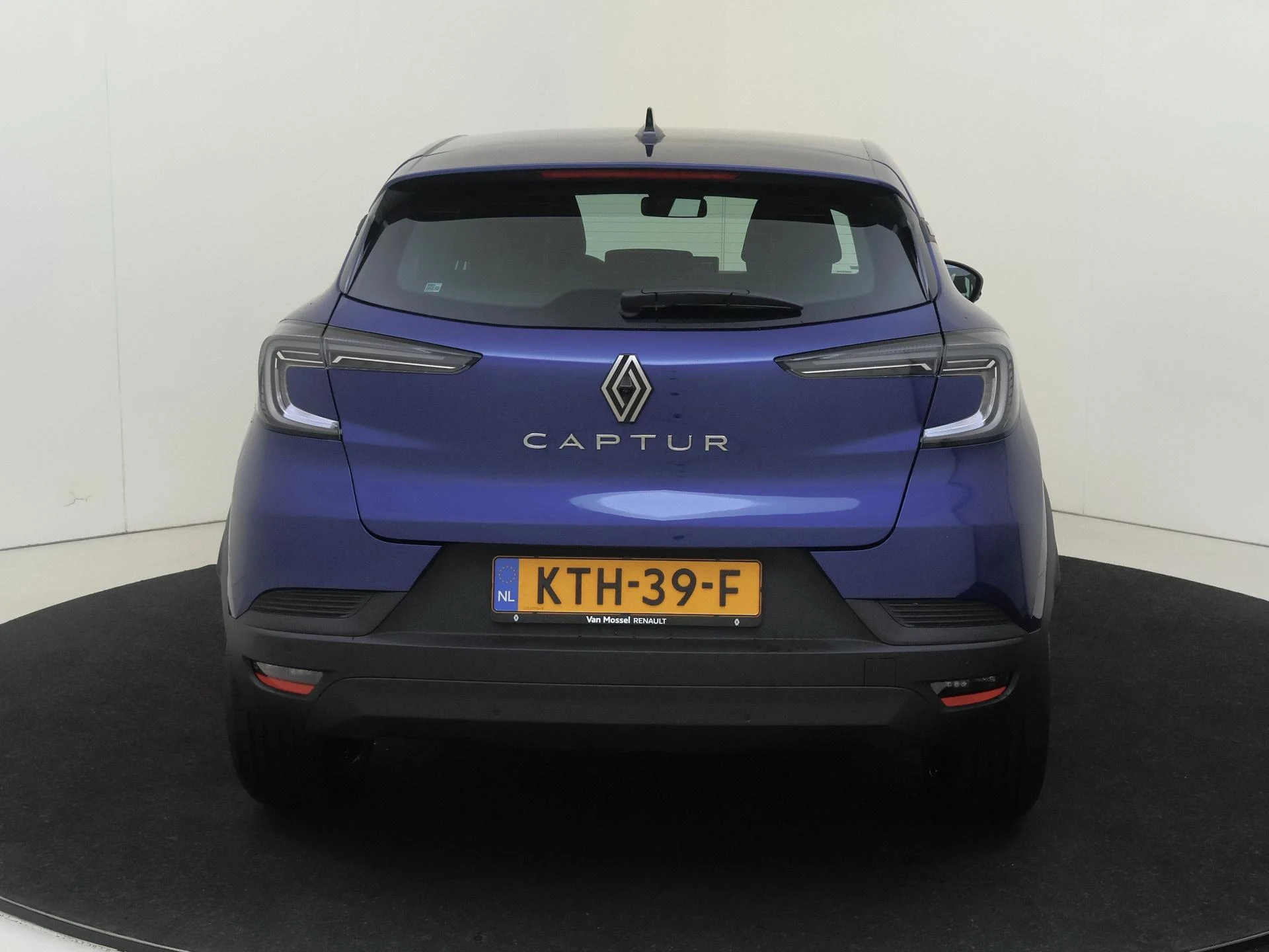 Renault-Captur-image-6
