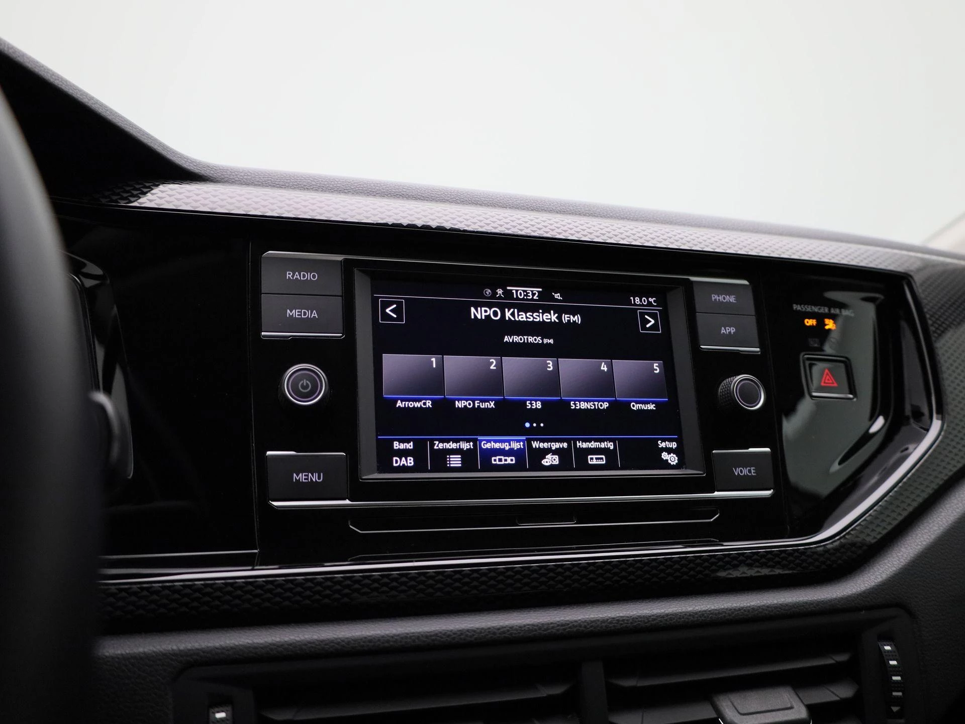 Volkswagen-Taigo-image-22