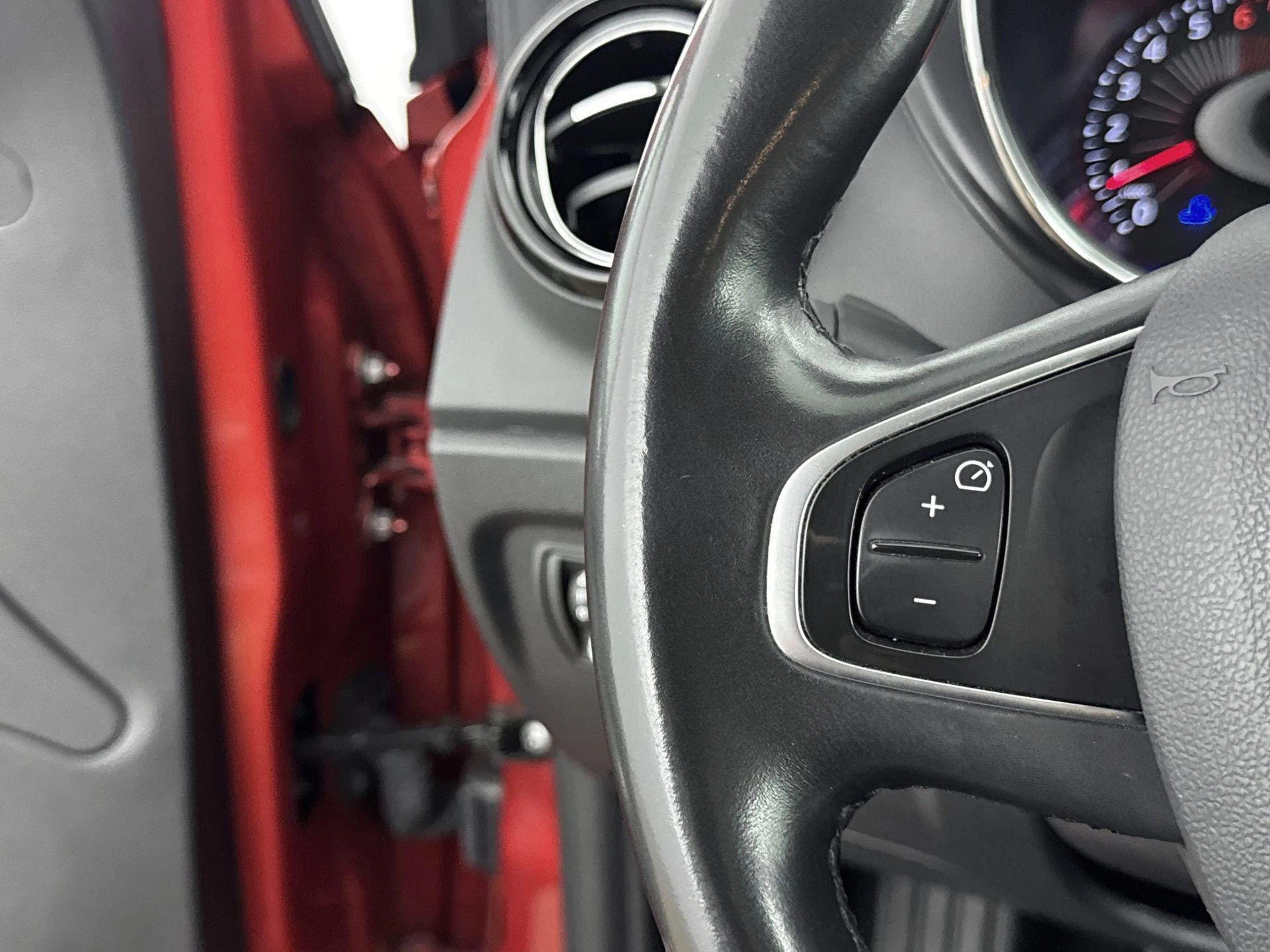 Renault-Captur-image-5