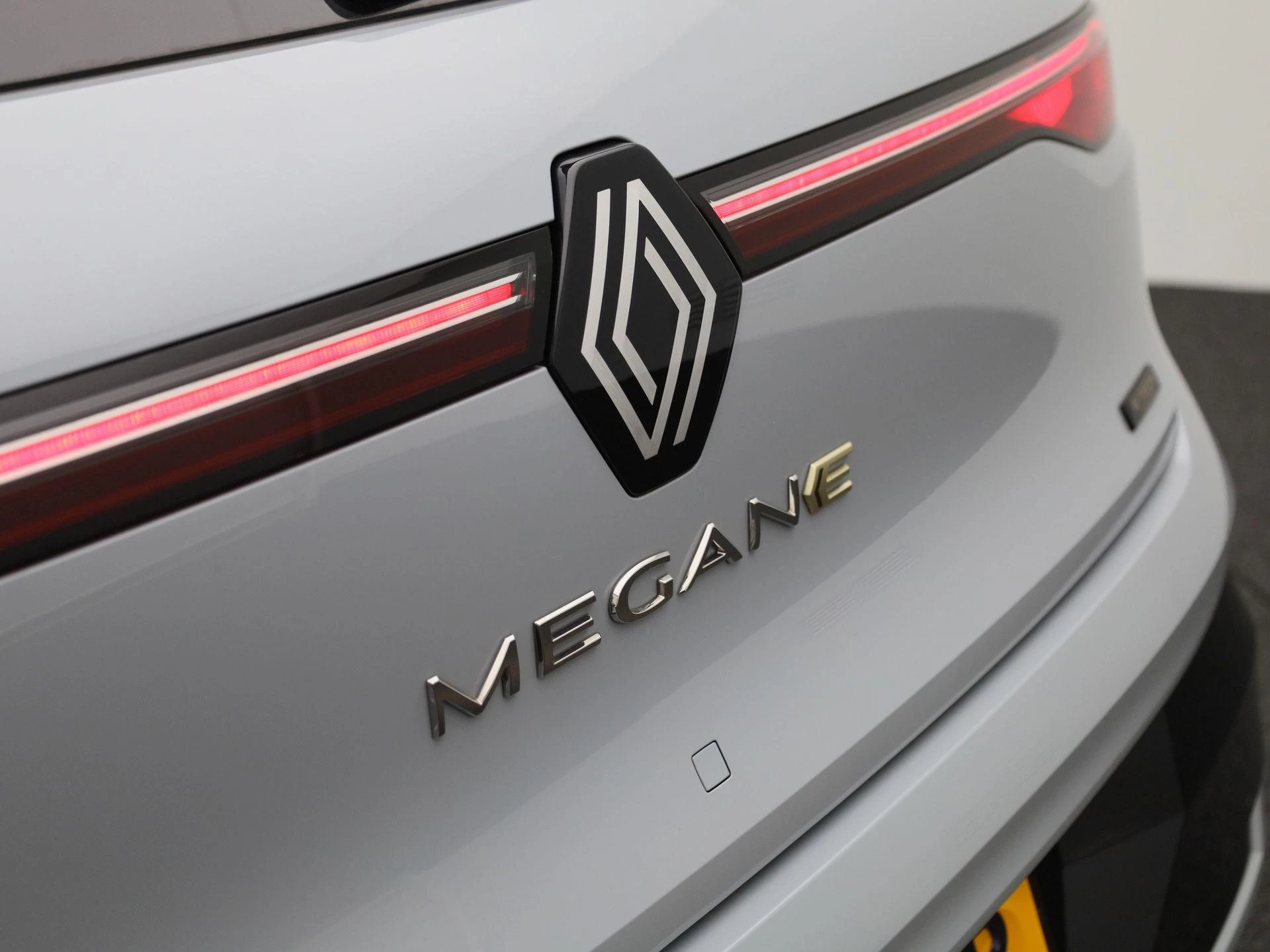 Renault-Megane E-Tech-image-28