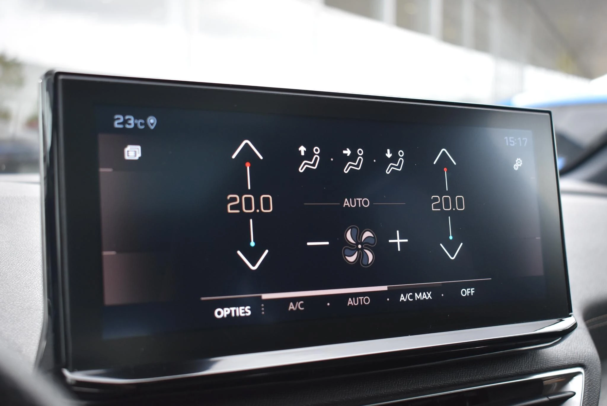 Peugeot-5008-image-29