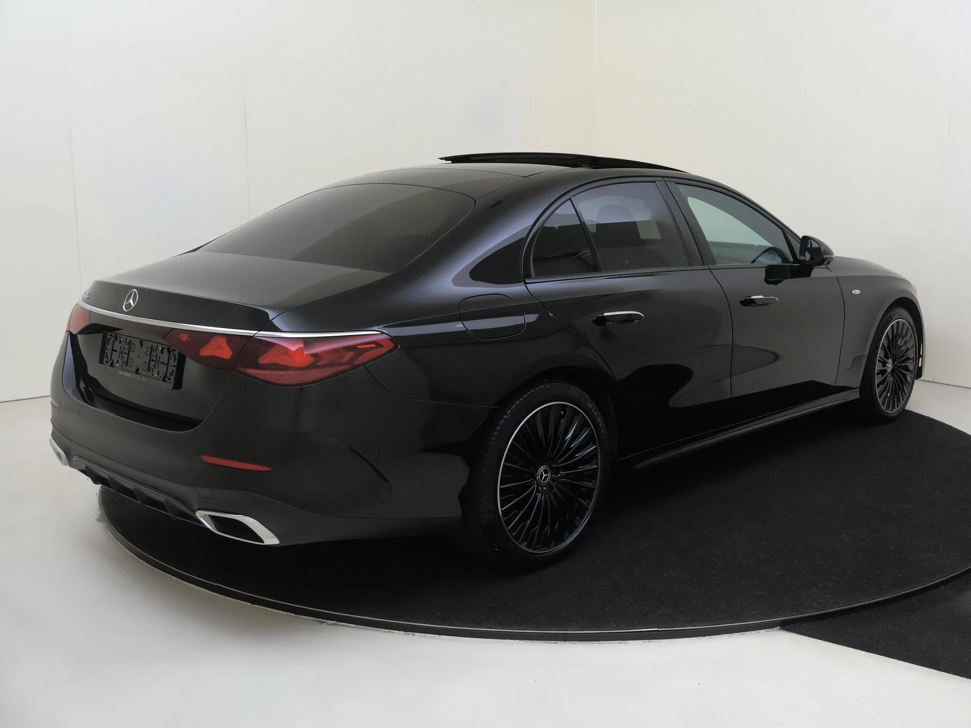 Mercedes-Benz E-Klasse 300 e Sport Edition