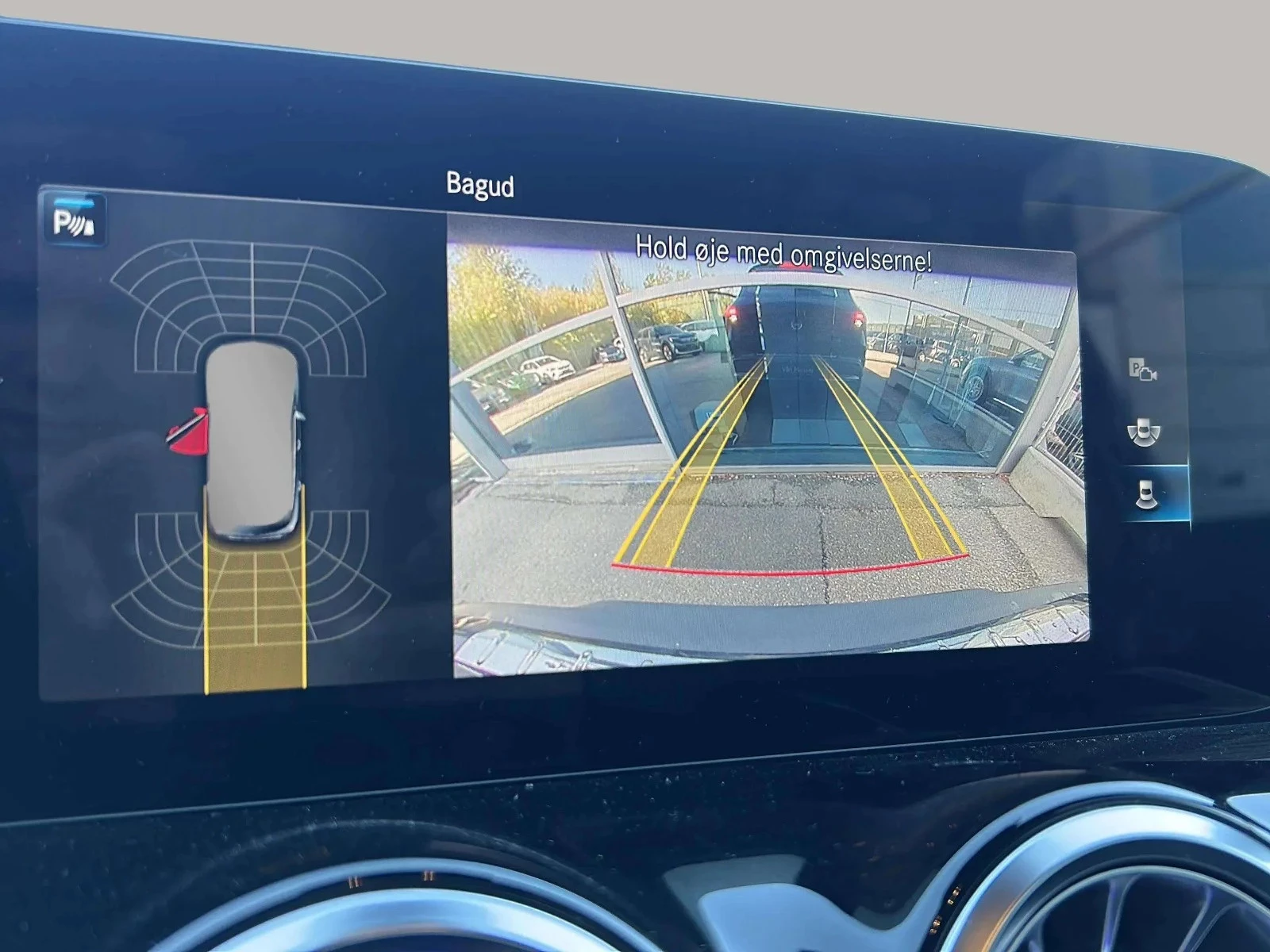 Mercedes-Benz-EQA-image-17