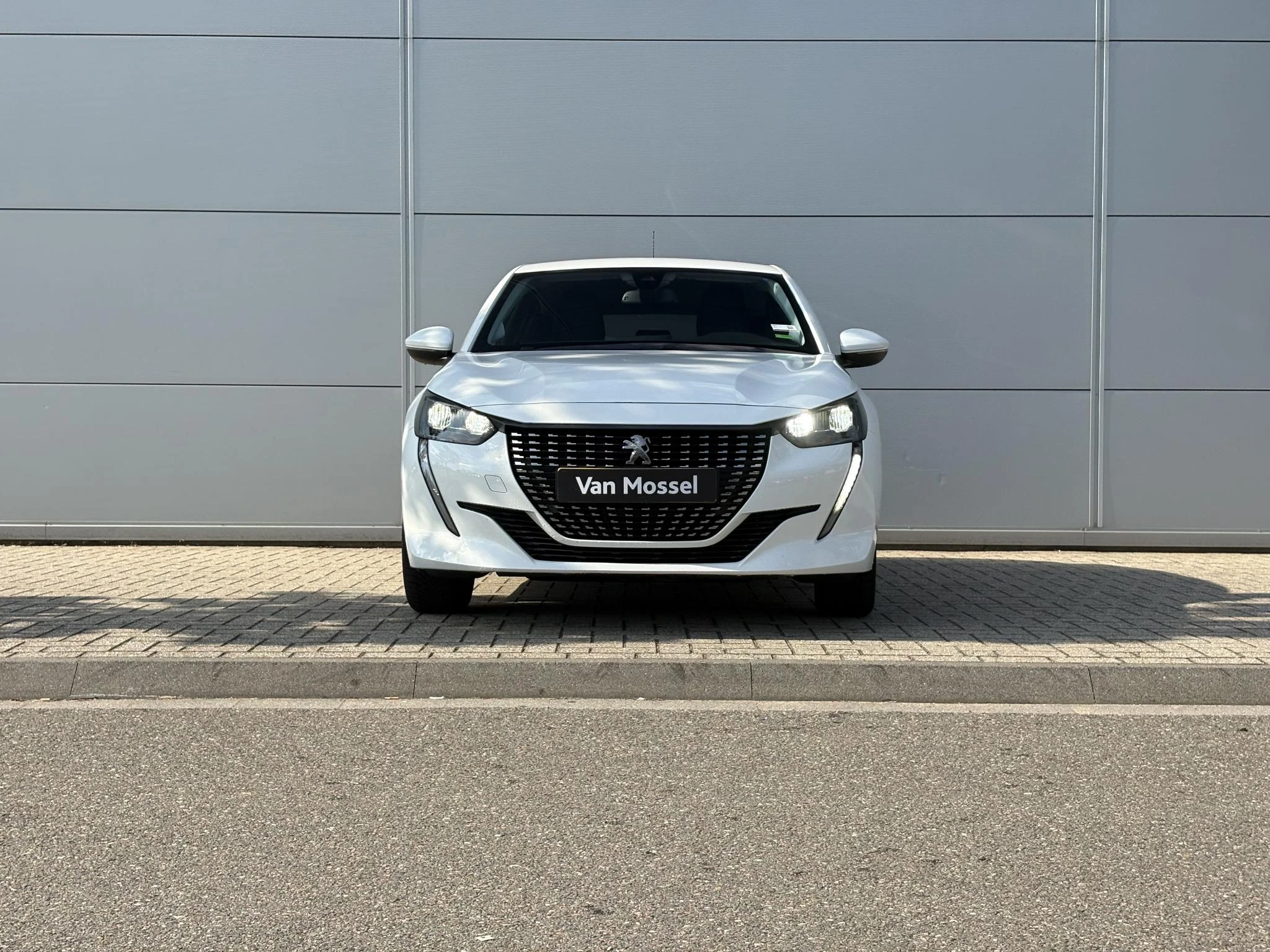 Peugeot-208-image-7