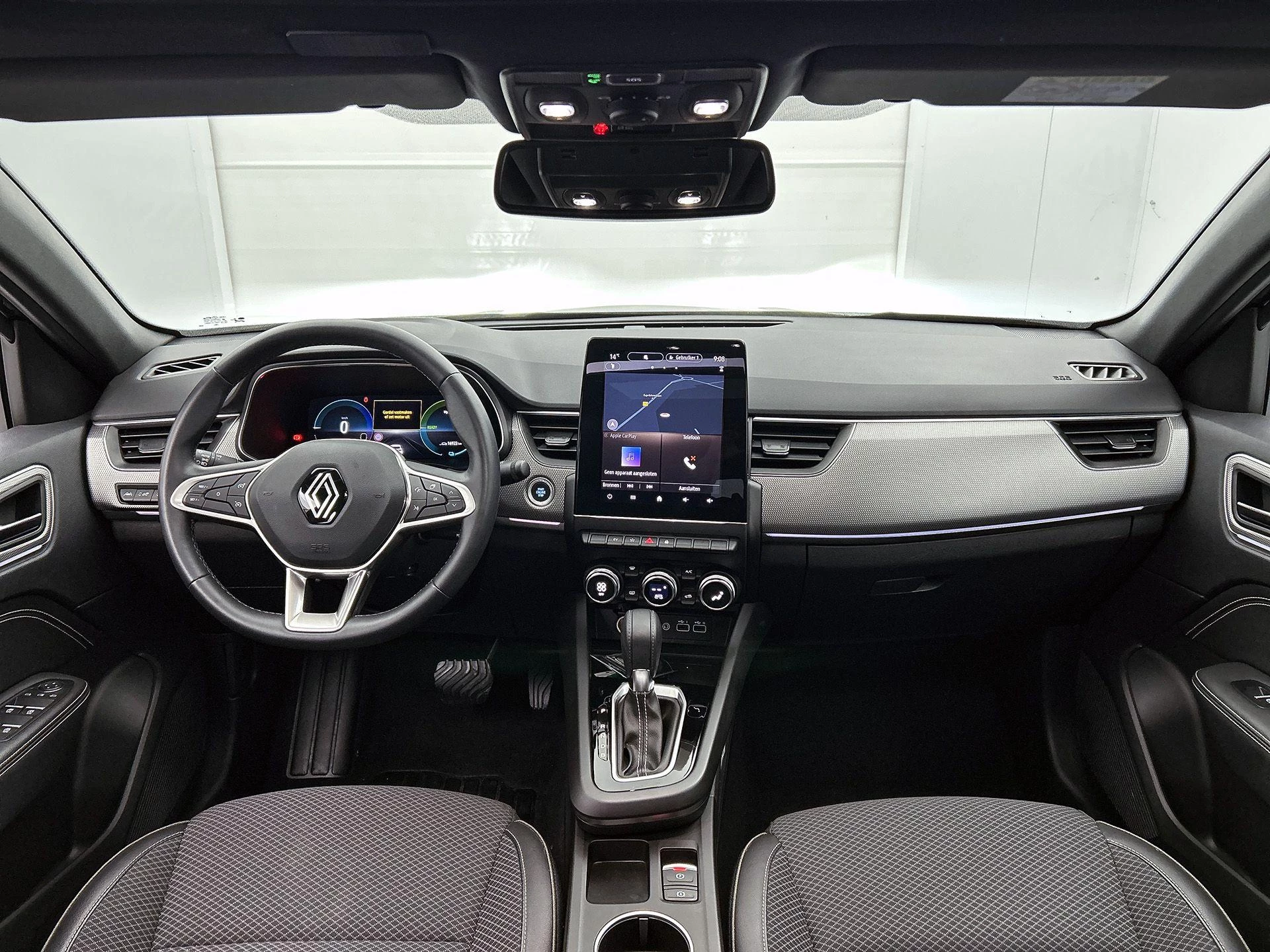 Renault-Arkana-image-21