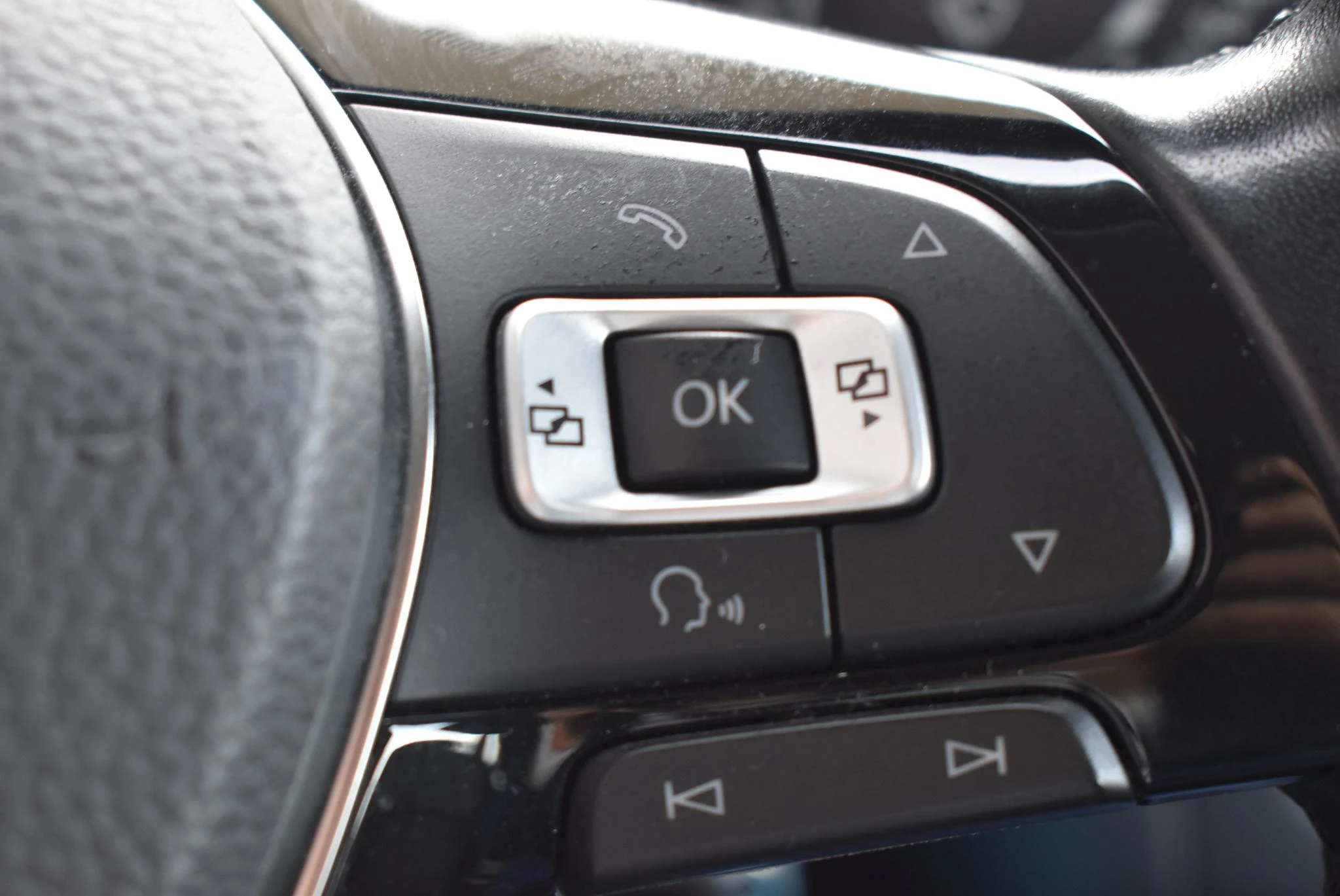 Volkswagen-Polo-image-22