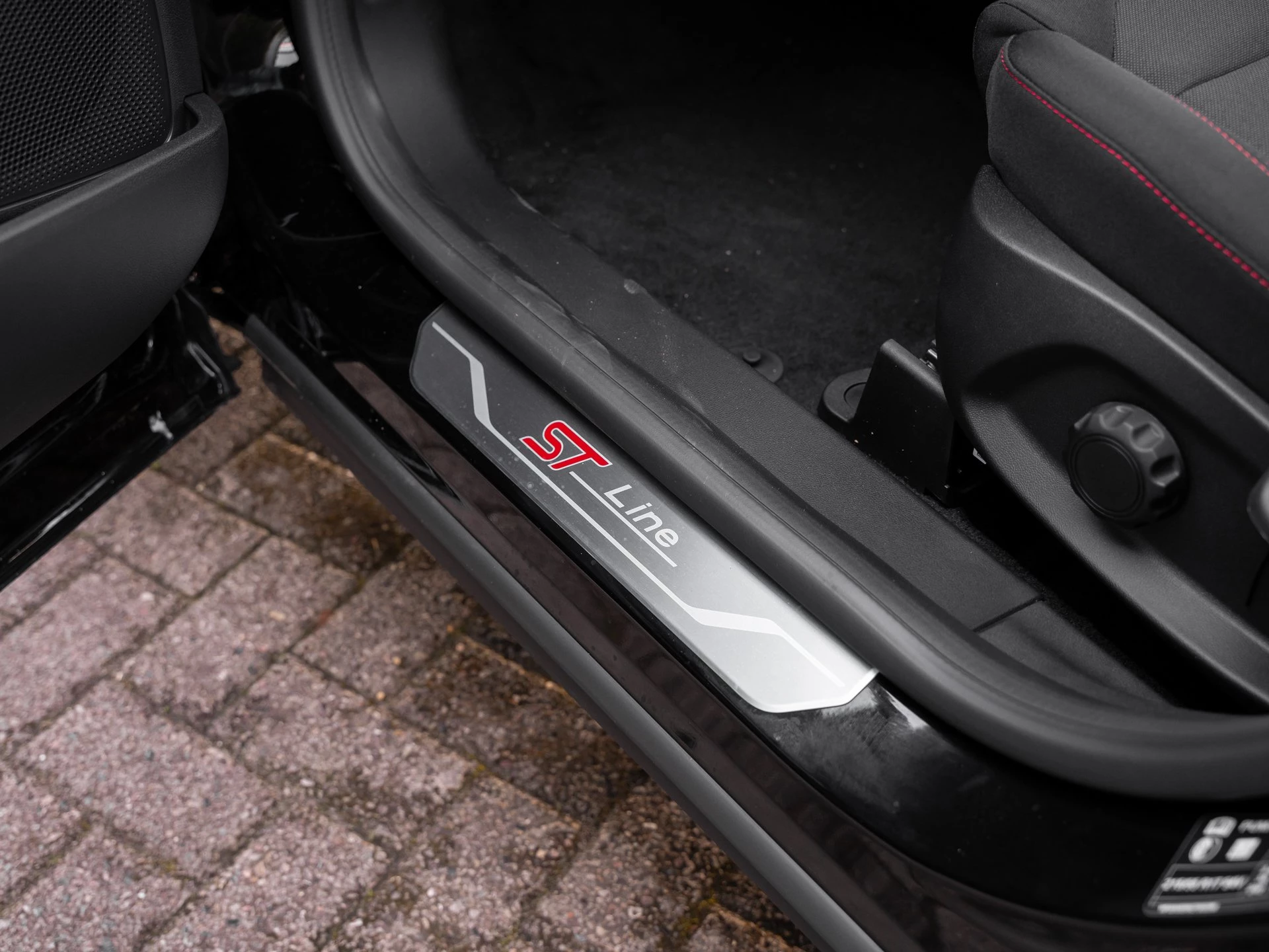 Ford Puma ST-Line 1.0 EcoBoost Hybrid 92kW Auto Sports Utility Vehicle. 5-türig MJ2026.25
