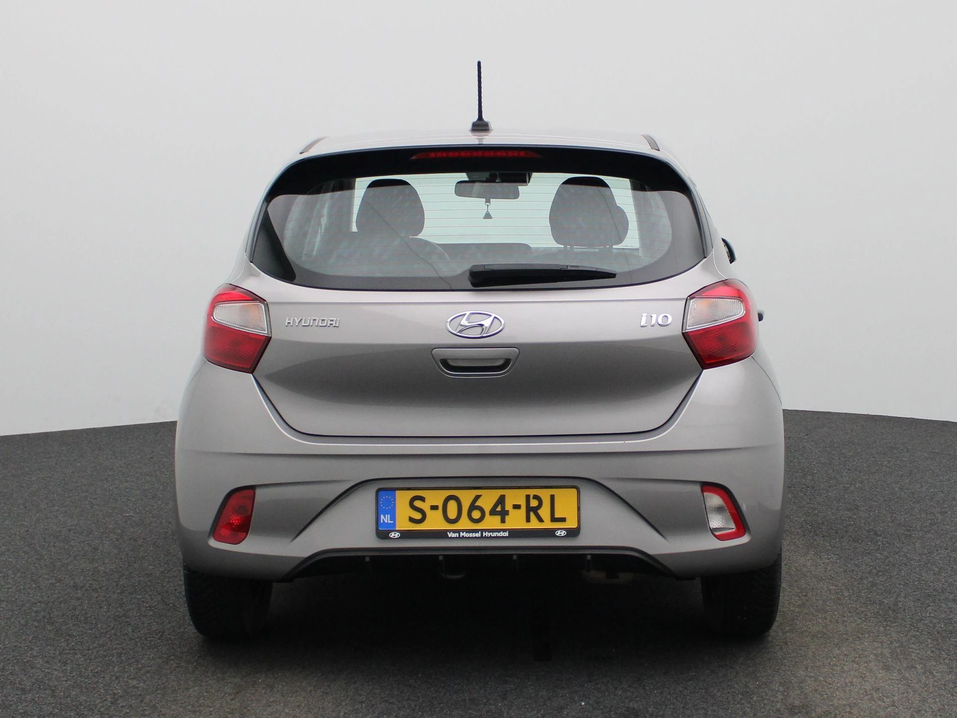 Hyundai-i10-image-6