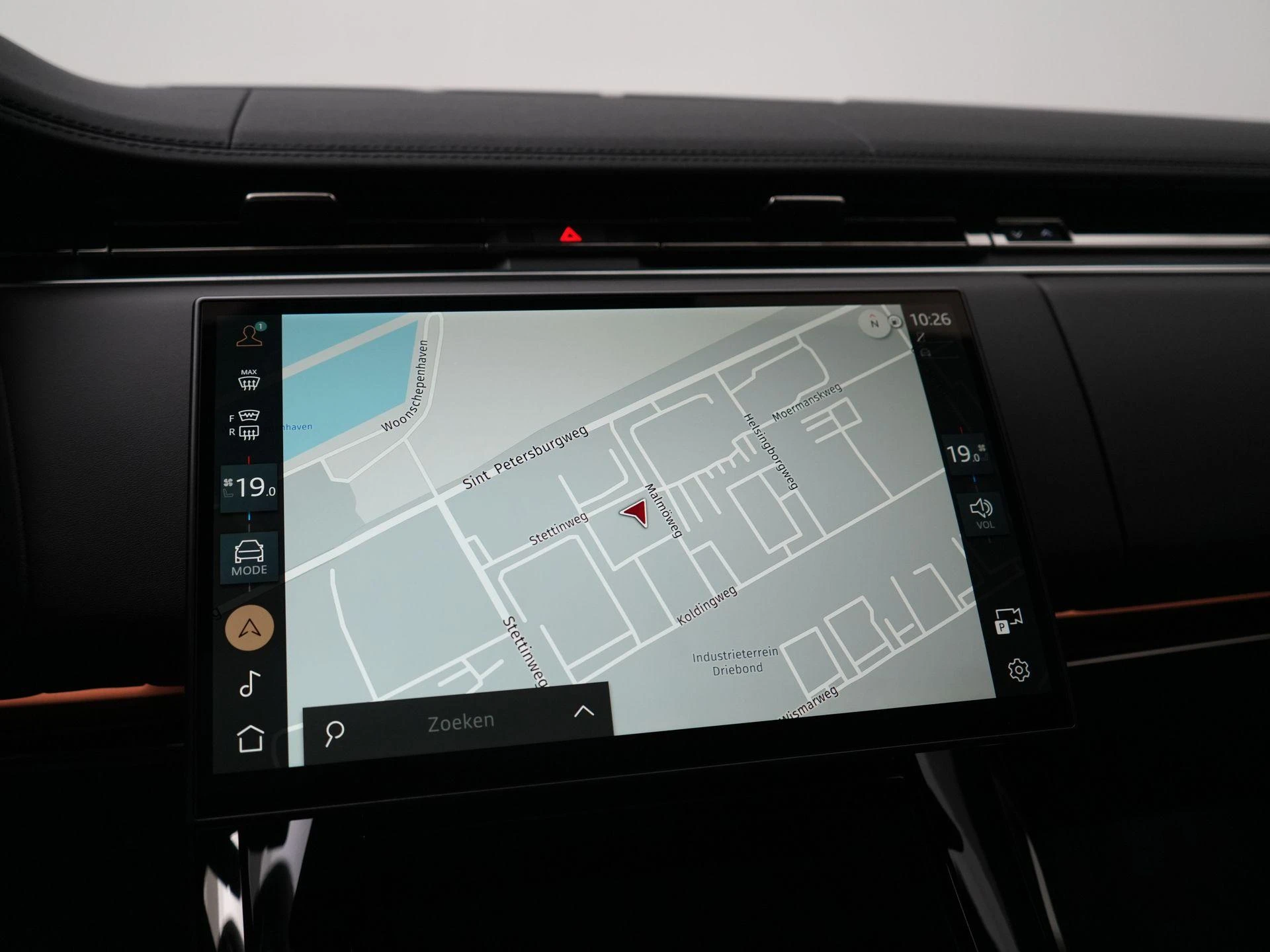 Land Rover-Range Rover Sport-image-24
