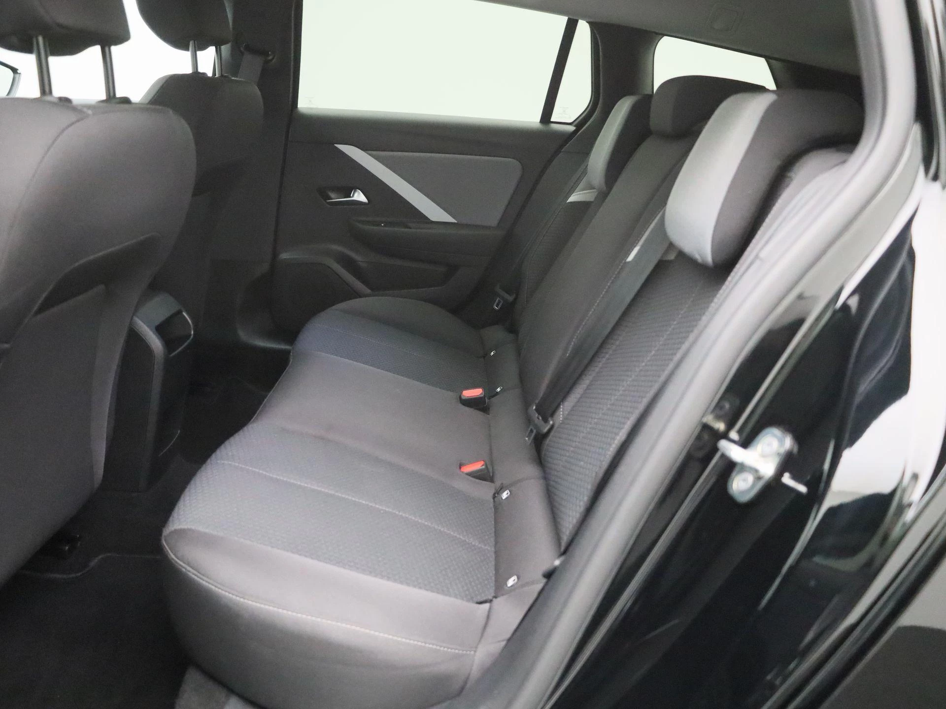 Opel-Astra-image-8