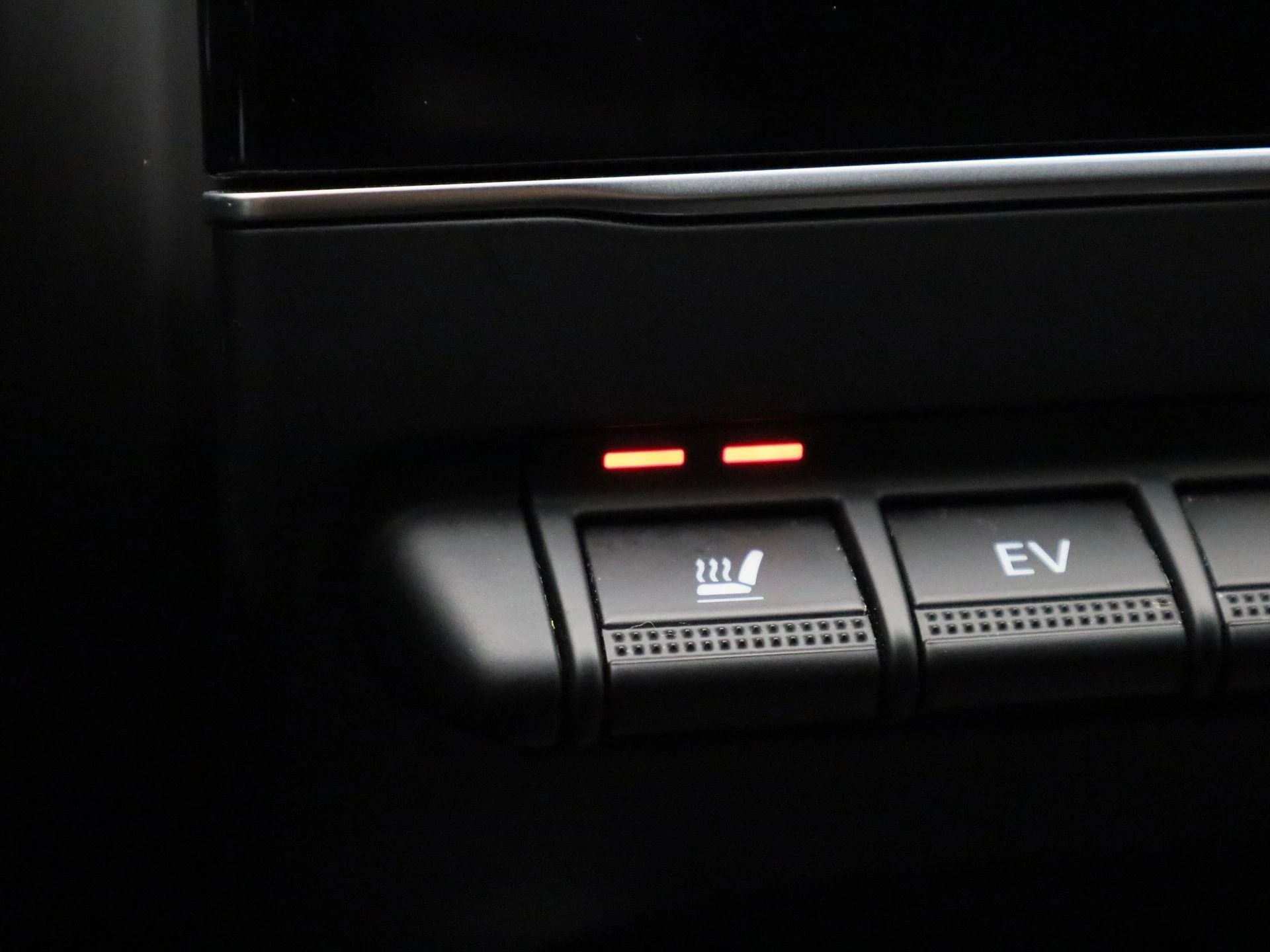 Renault-Arkana-image-19