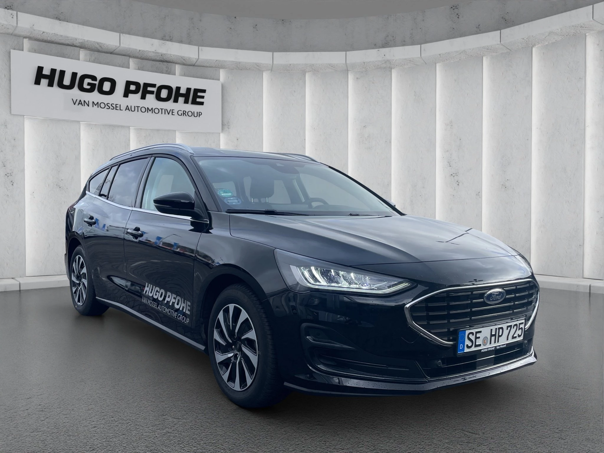 Ford Focus Turnier Titanium Edition NAV | ACC | KAM | GJR