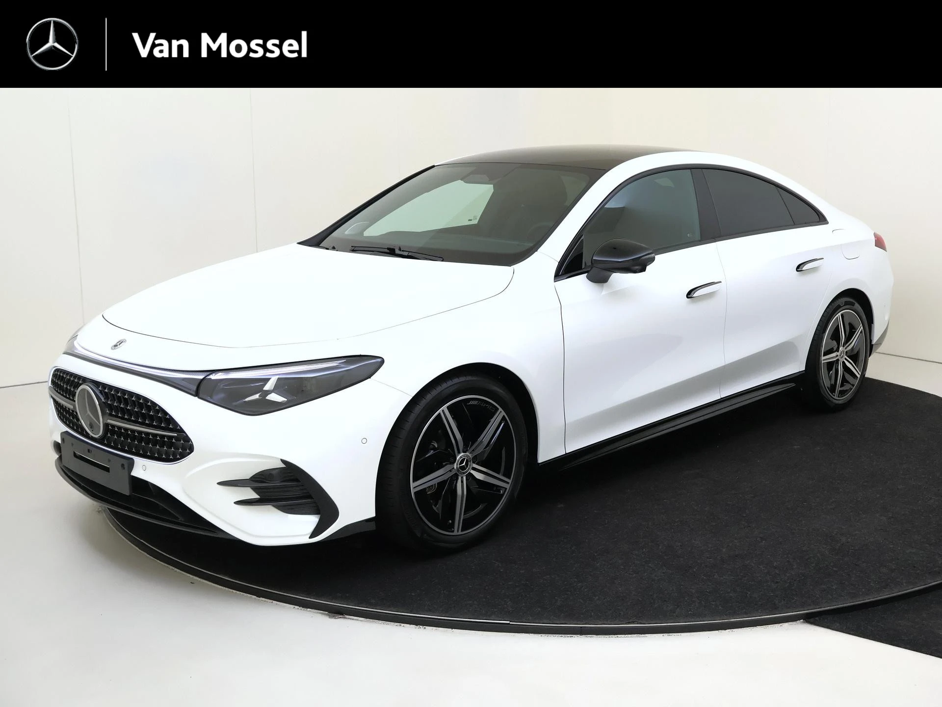 Mercedes-Benz-CLA-image-0