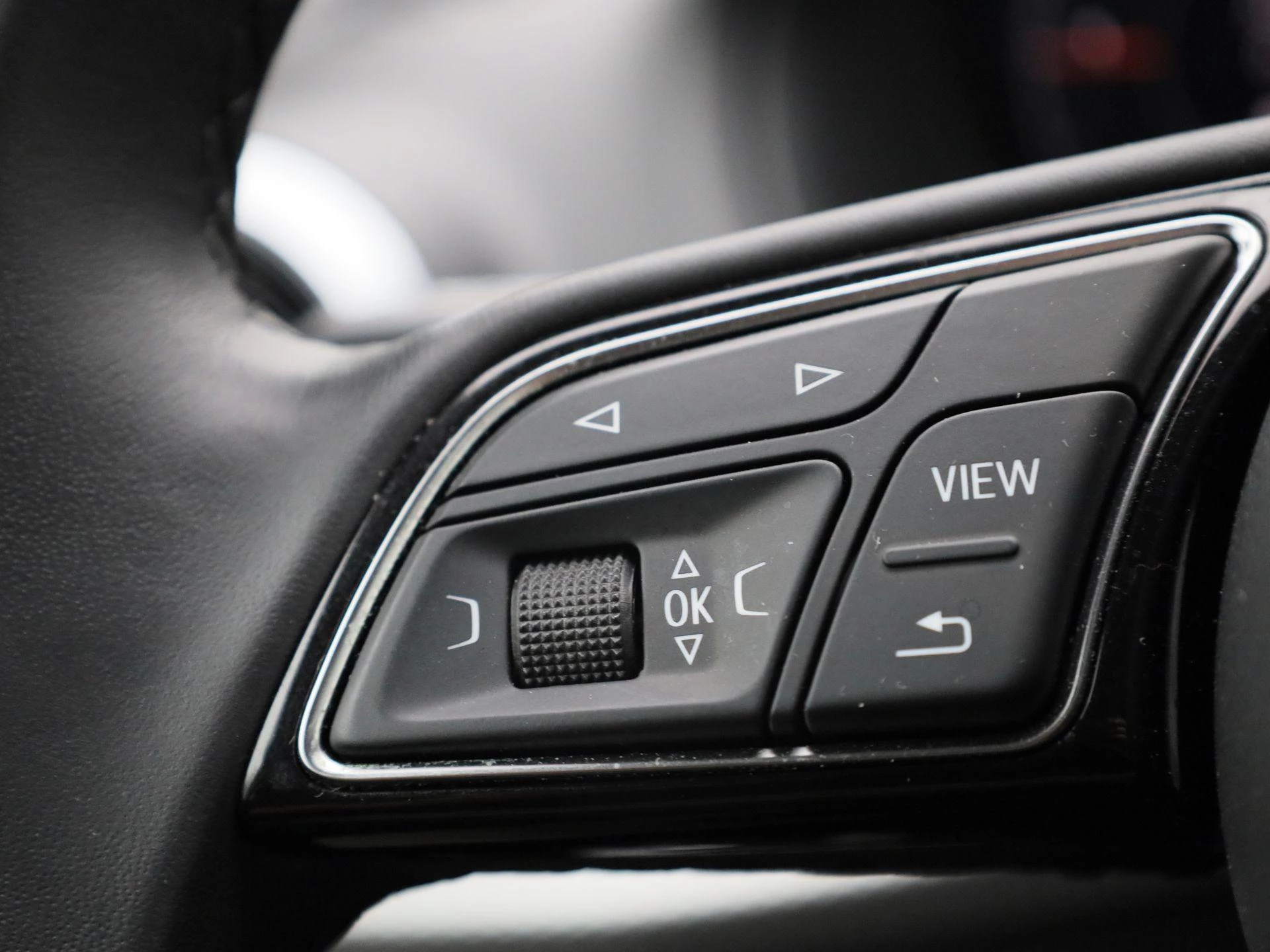 Audi Q2 2.0 30 TDI 85kW S tronic Business Editio