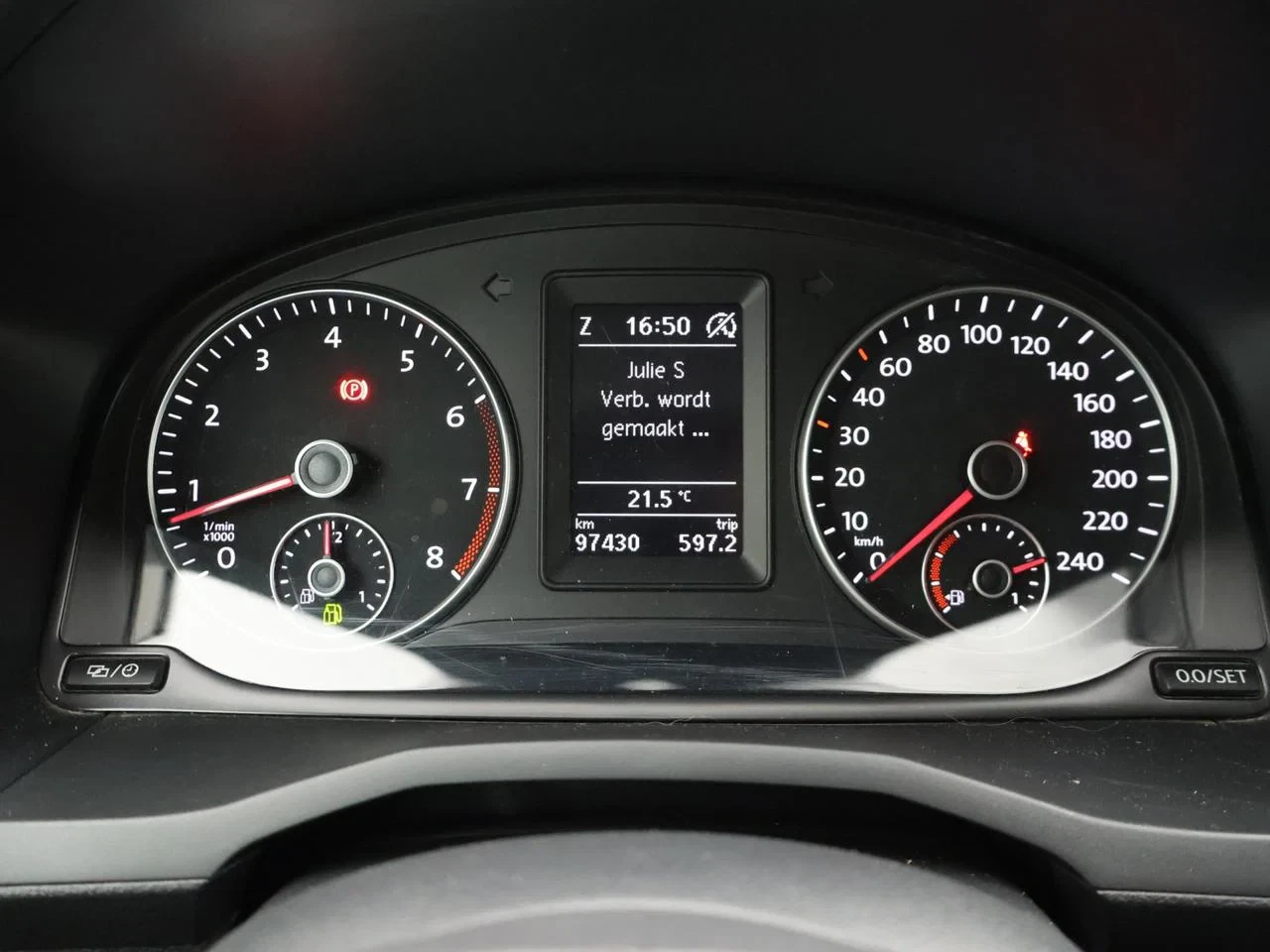 Volkswagen-Caddy-image-21