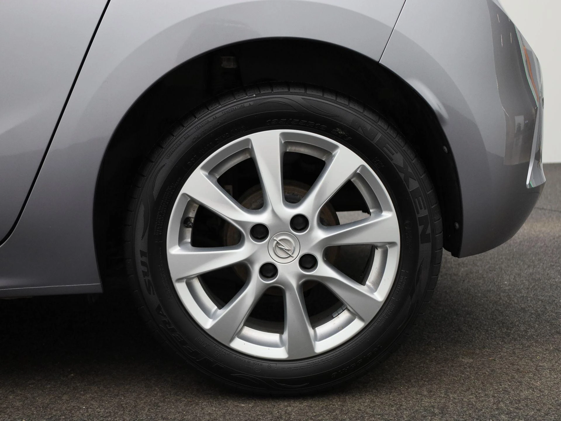 Opel-Corsa-image-12