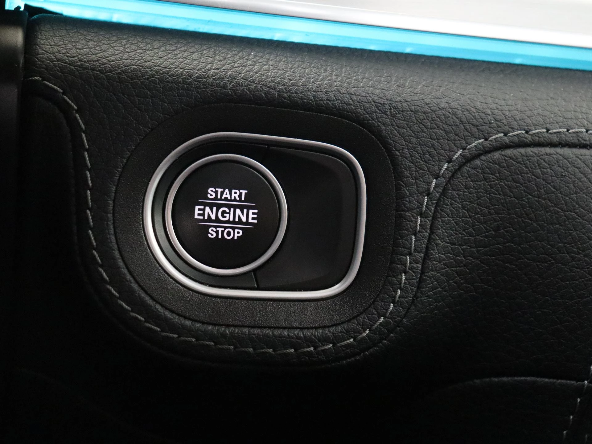 Mercedes-Benz-GLE-image-22