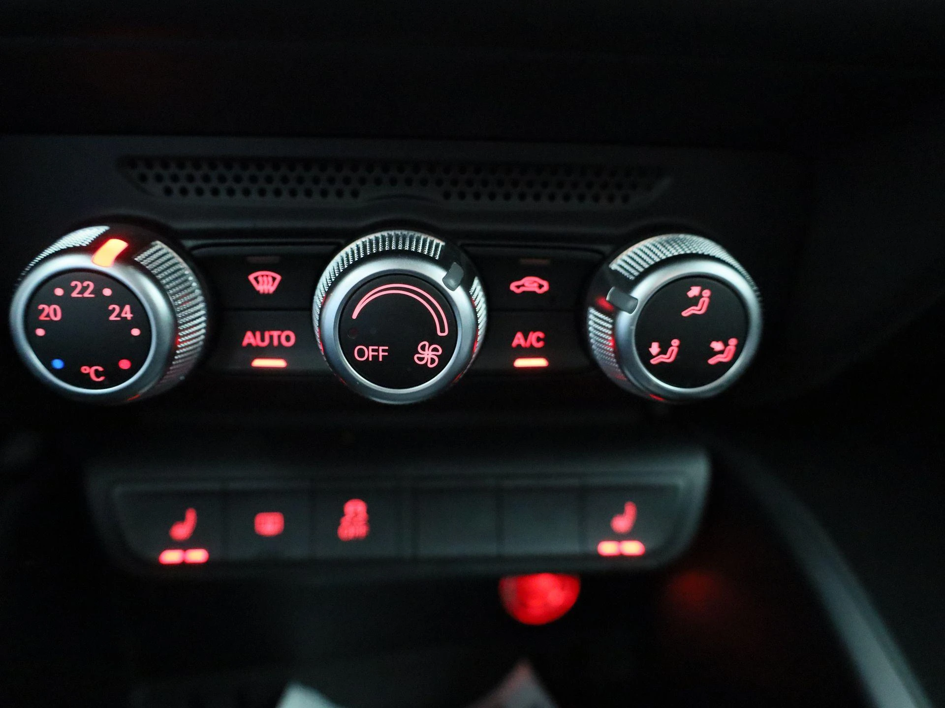 Audi-A1 Sportback-image-23