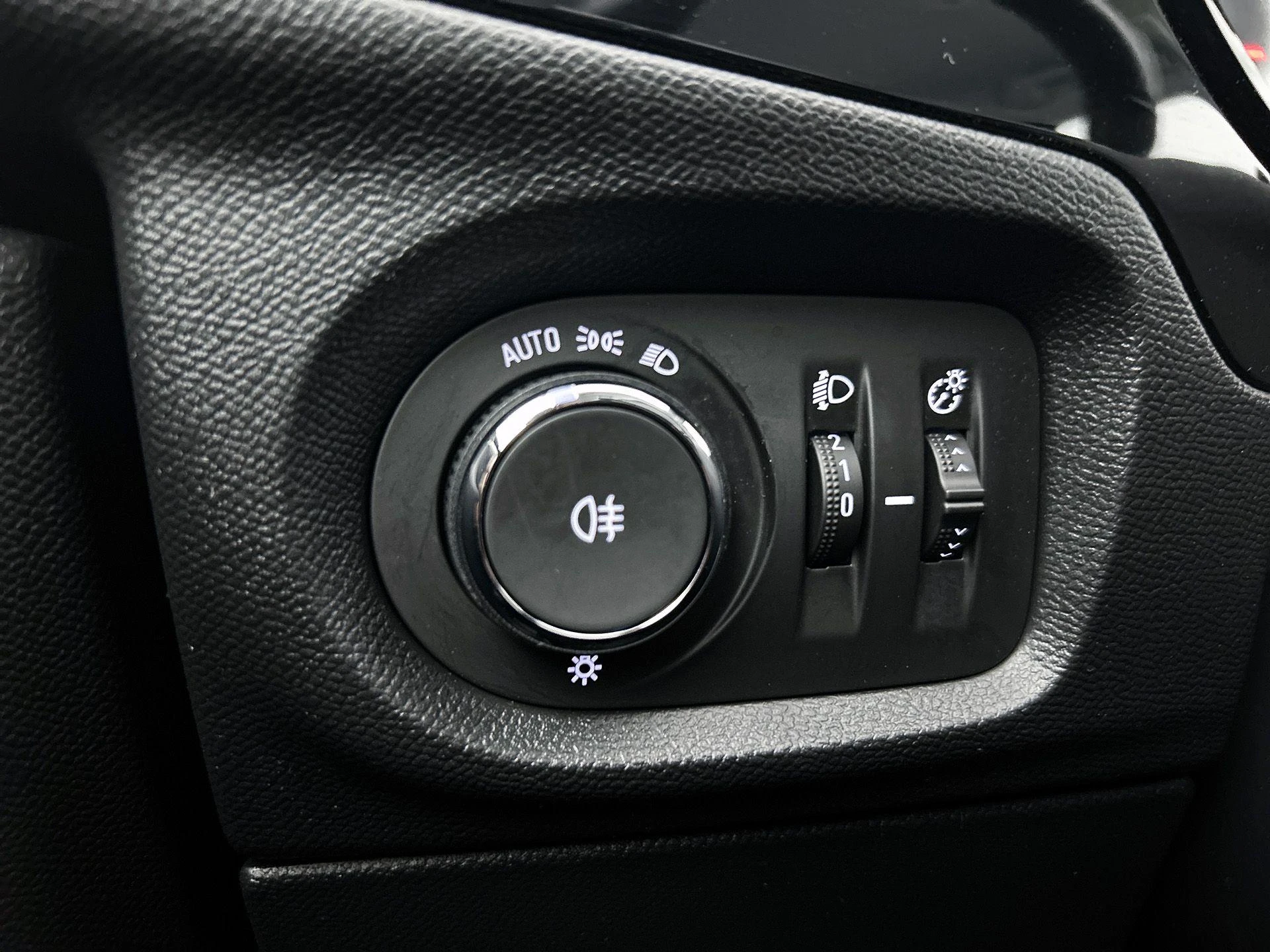 Opel-Corsa-image-24