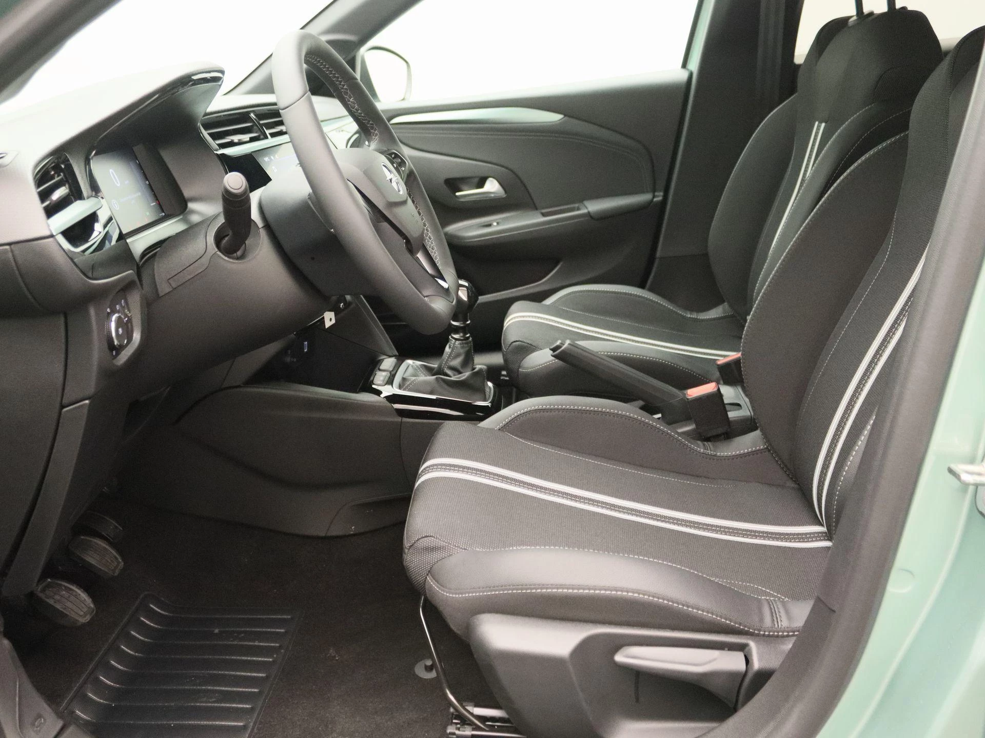 Opel Corsa 1.2 Turbo Yes