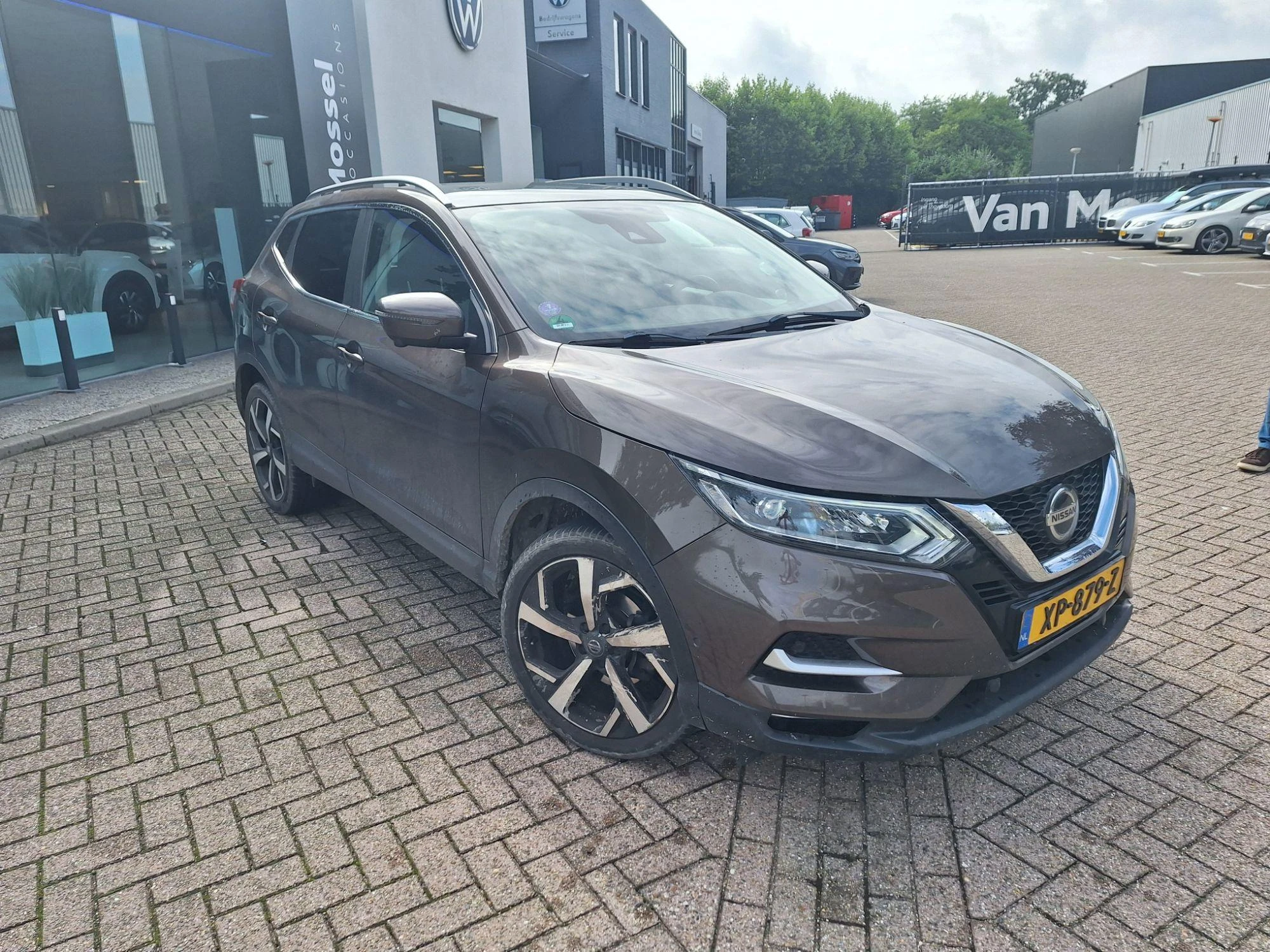Nissan-QASHQAI-image-1