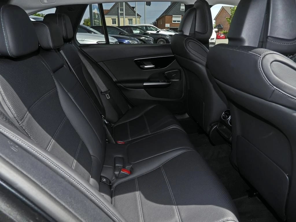 Mercedes-Benz-C-Klasse 300 e-image-14