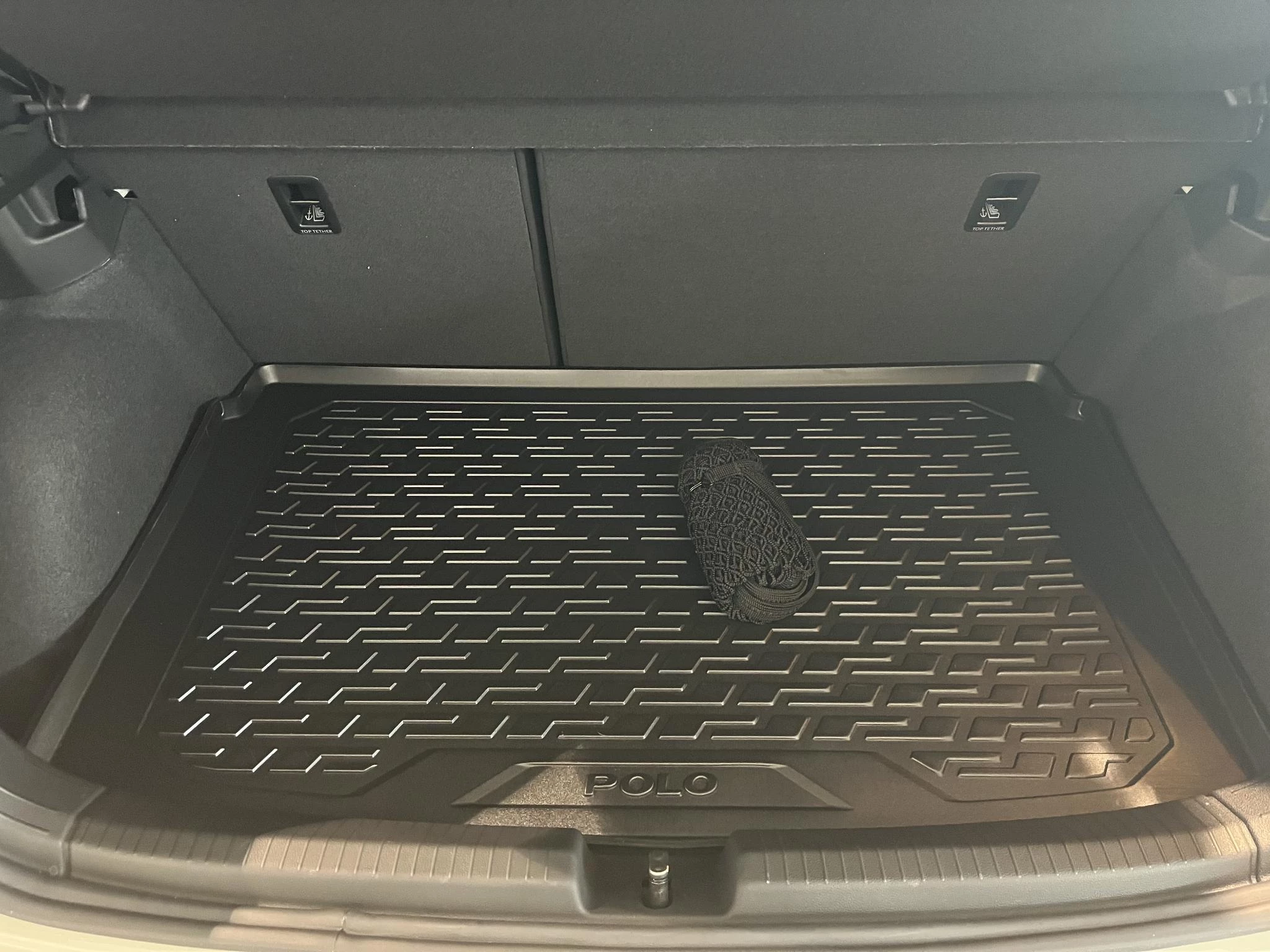 Volkswagen-Polo-image-4