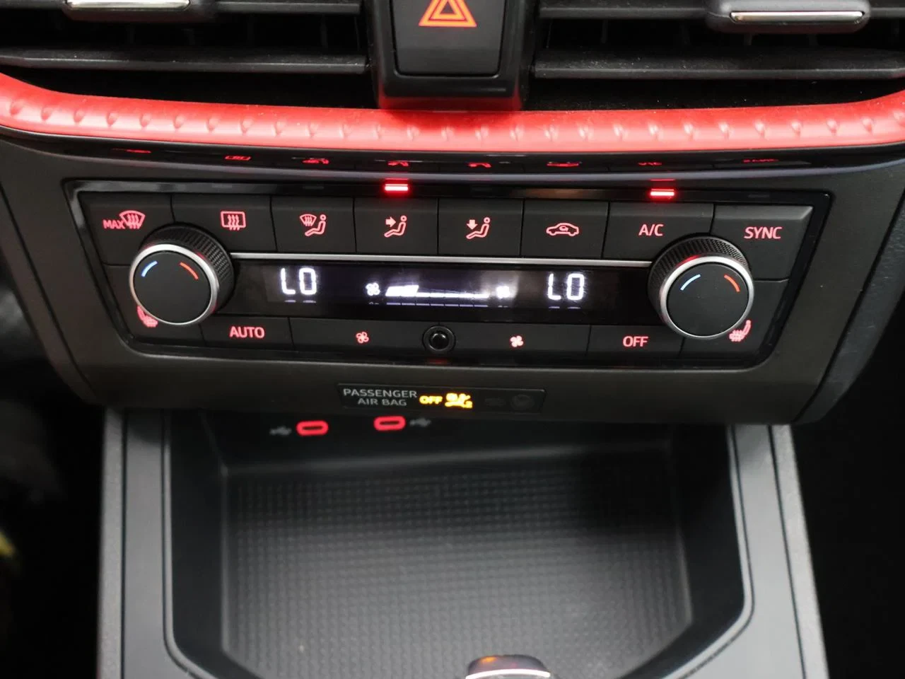 SEAT Ibiza 5P/D Ibiza 1.0 TSI FR Edition 116PK *AUTOMAAT*PANODAK*CAMERA*CRUISE*VIRTUAL COCKPIT*NAVI*APP-CONNECT*PDC*...*