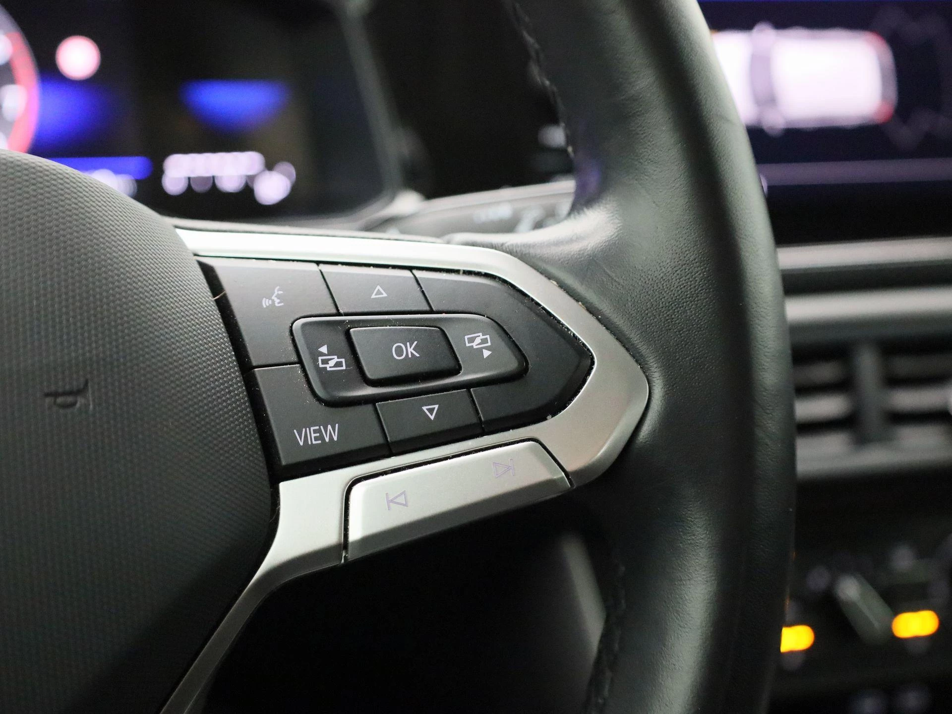 Volkswagen-Polo-image-19