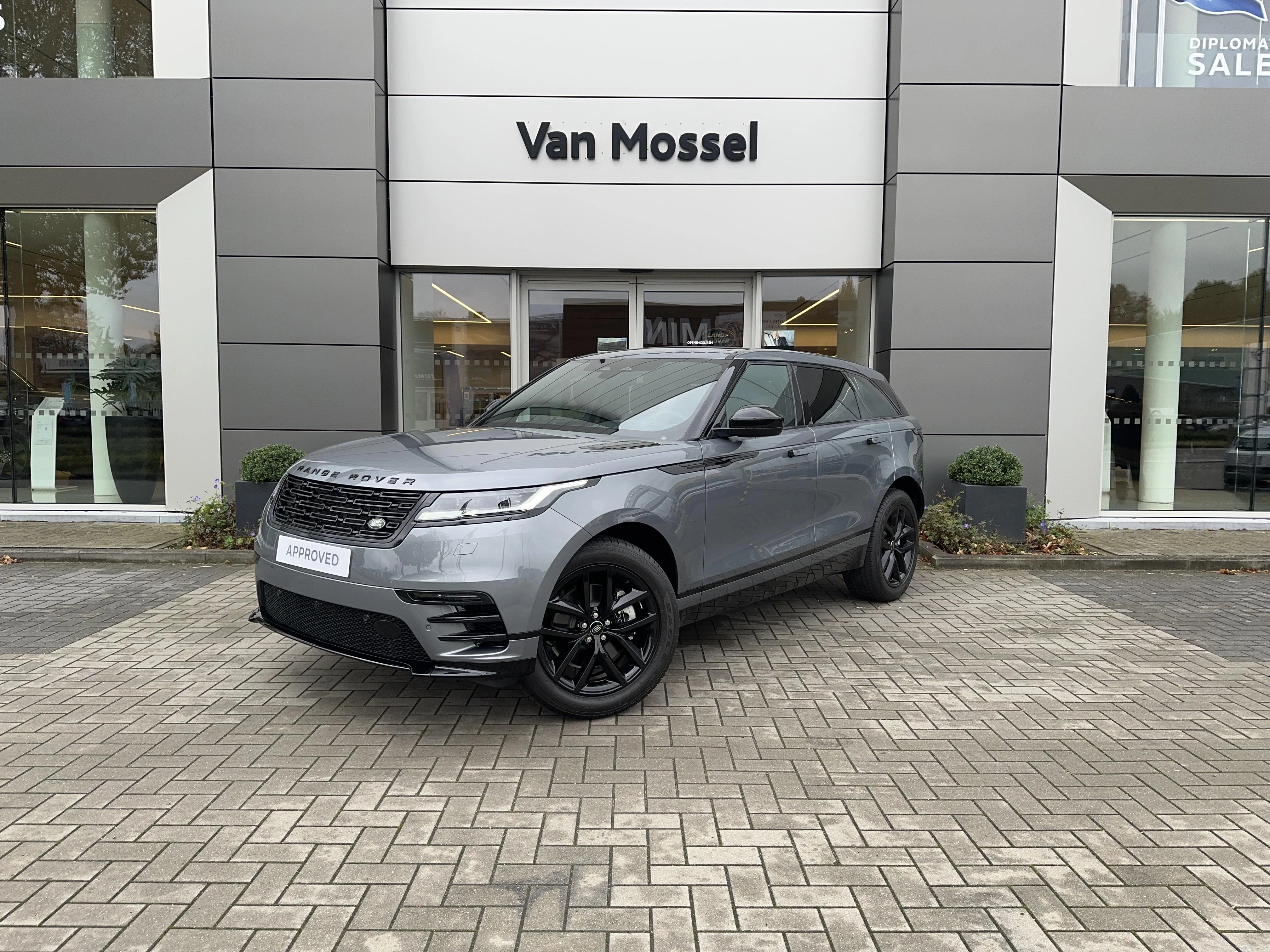Land Rover-Range Rover Velar-image-0