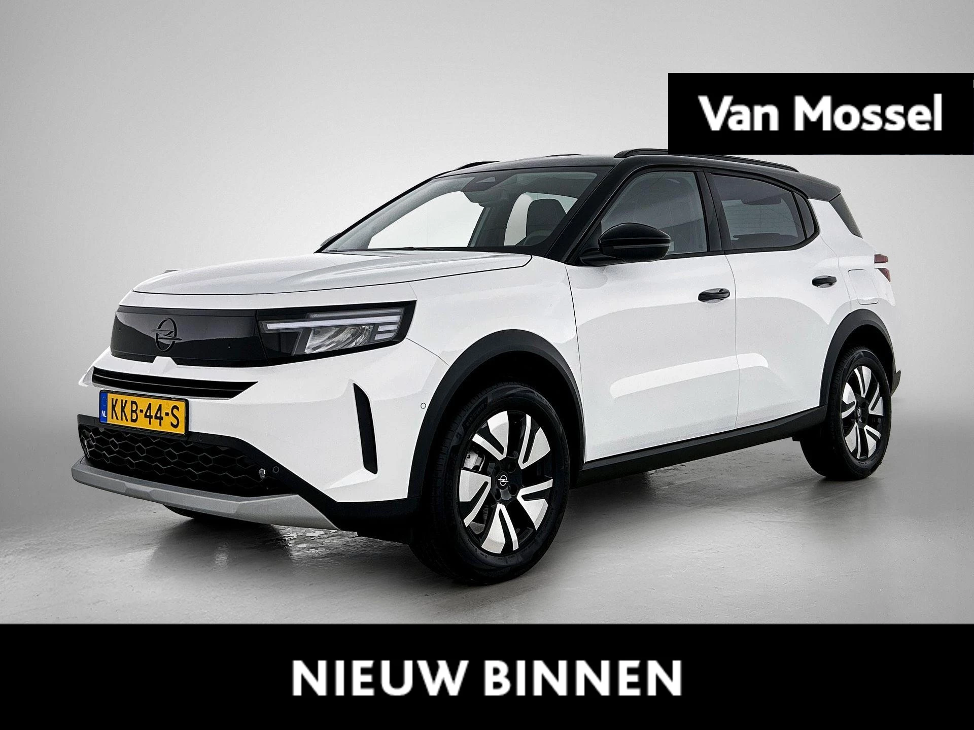 Opel-Frontera-image-0