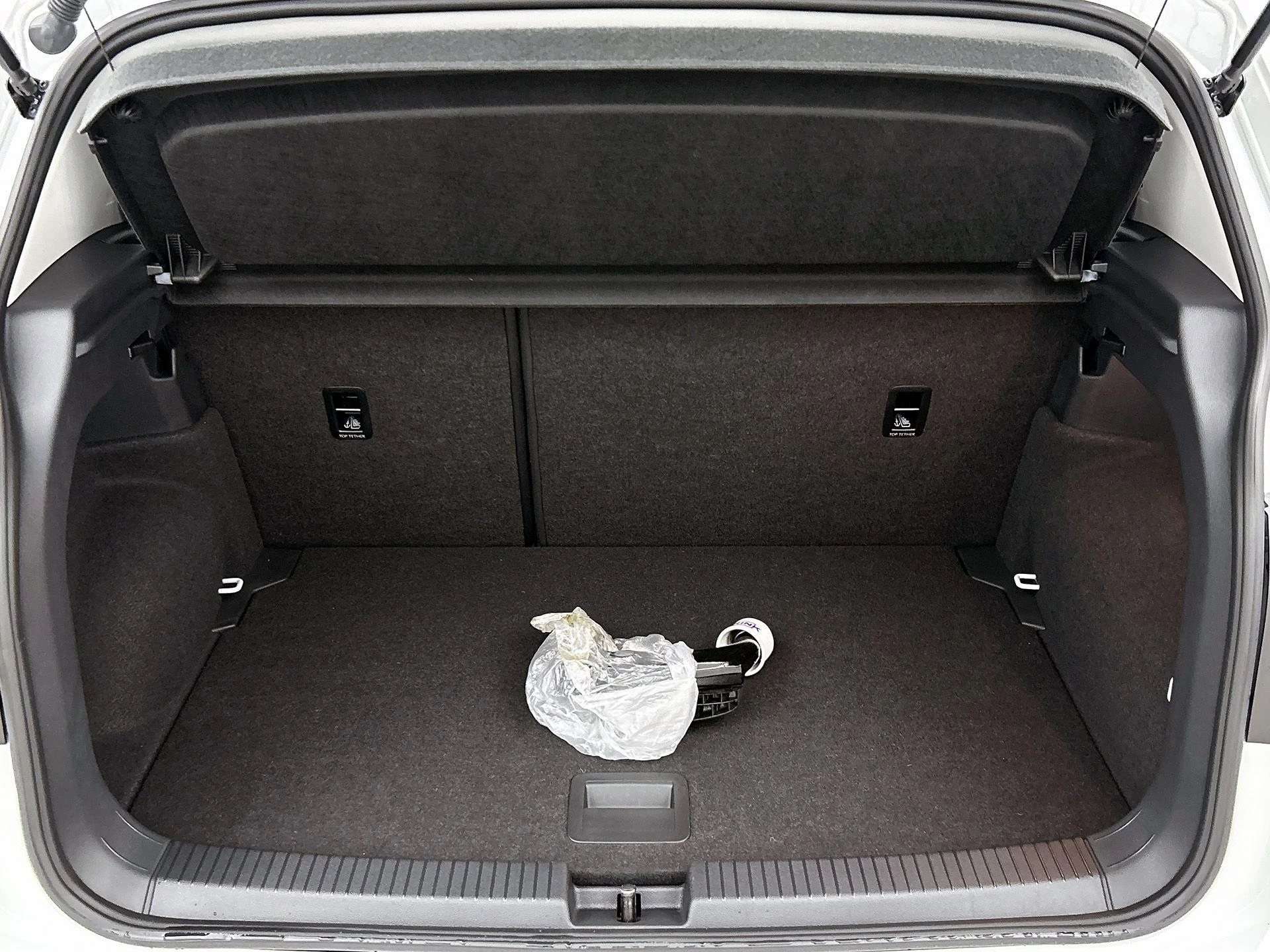 Volkswagen-T-Cross-image-27