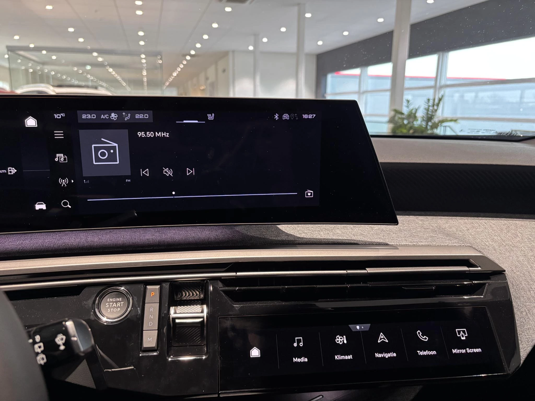 Peugeot-5008-image-22