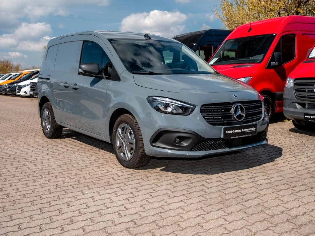 Mercedes-Benz-Citan 112 CDI-image-4