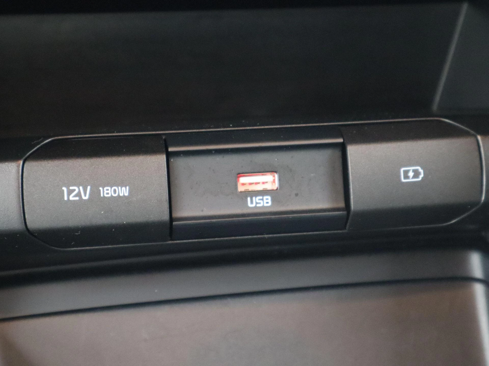 Kia-Ceed Sportswagon-image-14