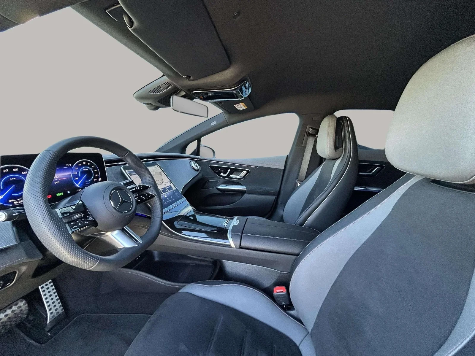 Mercedes-Benz-EQE-image-9