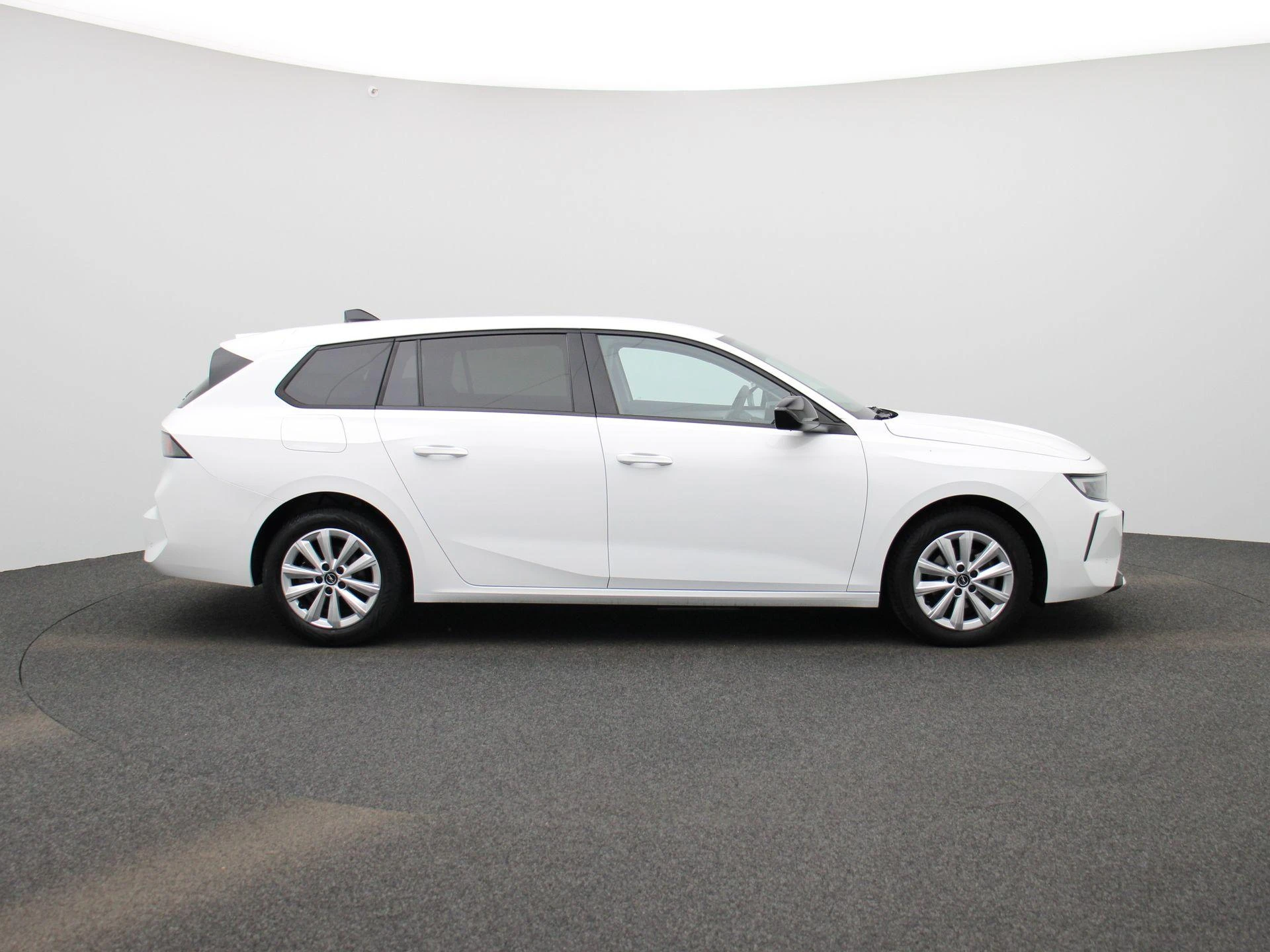 Opel-Astra-image-5