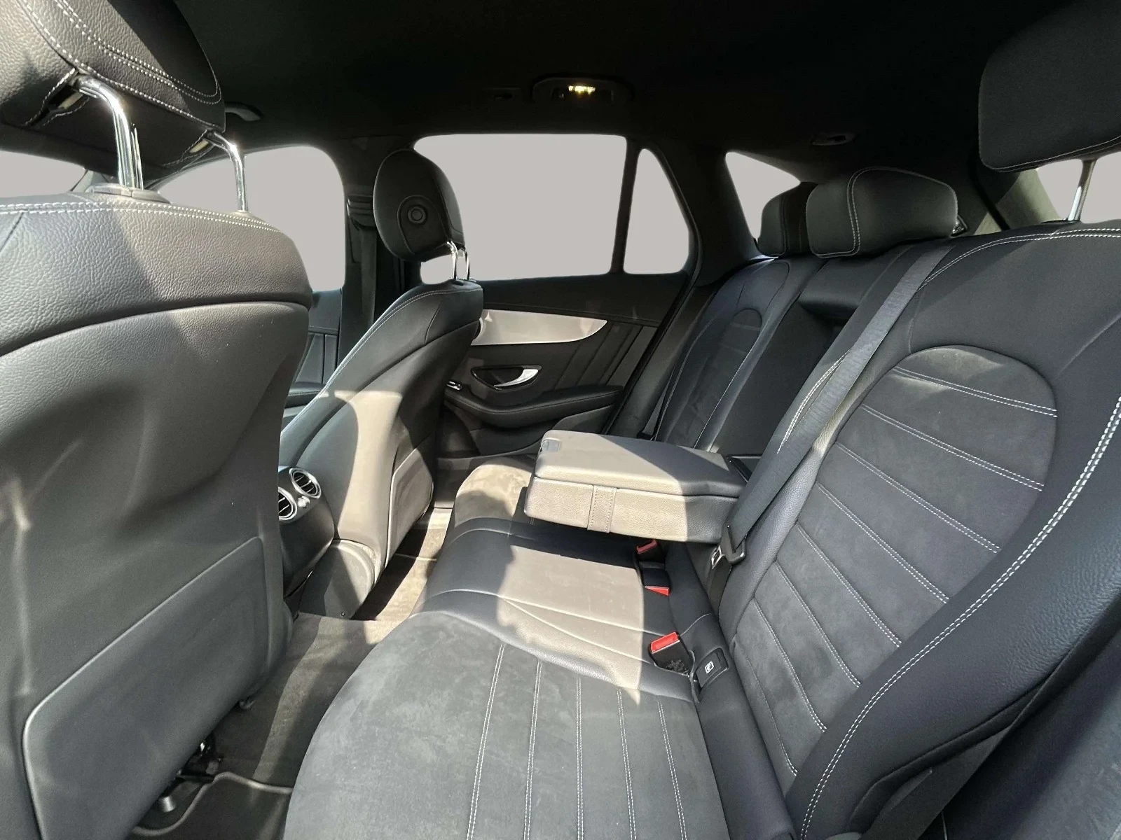 Mercedes-Benz-GLC-image-20