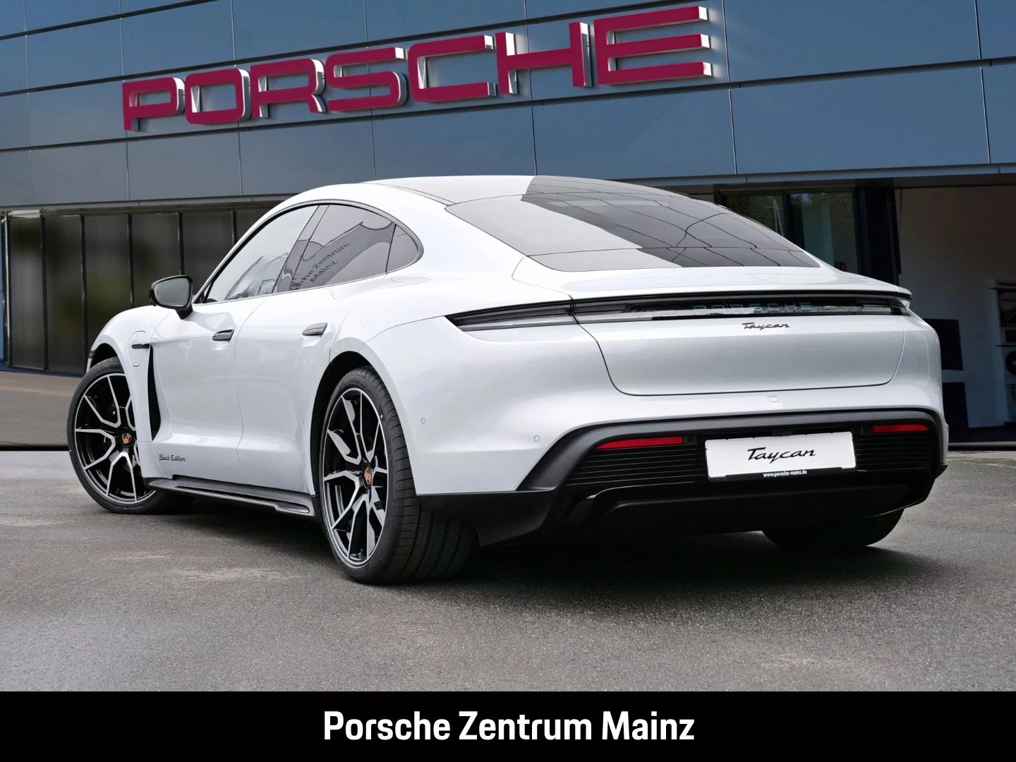 Porsche Taycan Black Edition NW ZUM HAUSPREIS black edition