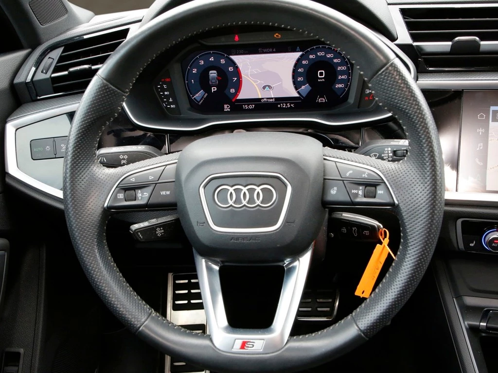 Audi Q3 35 TFSI S line VIRT*NAVI*RFK*MATRIX*LEDER*SHZ