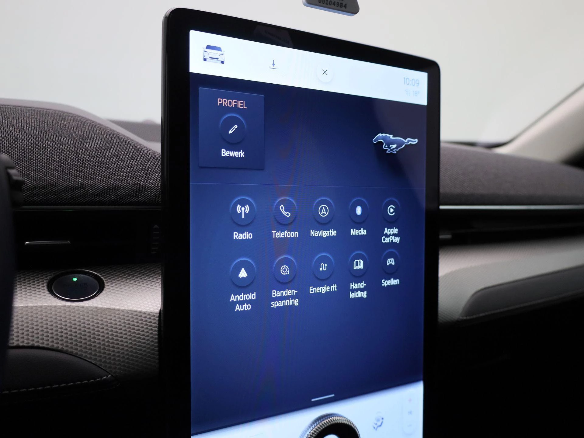 Ford-Mustang Mach-E-image-27