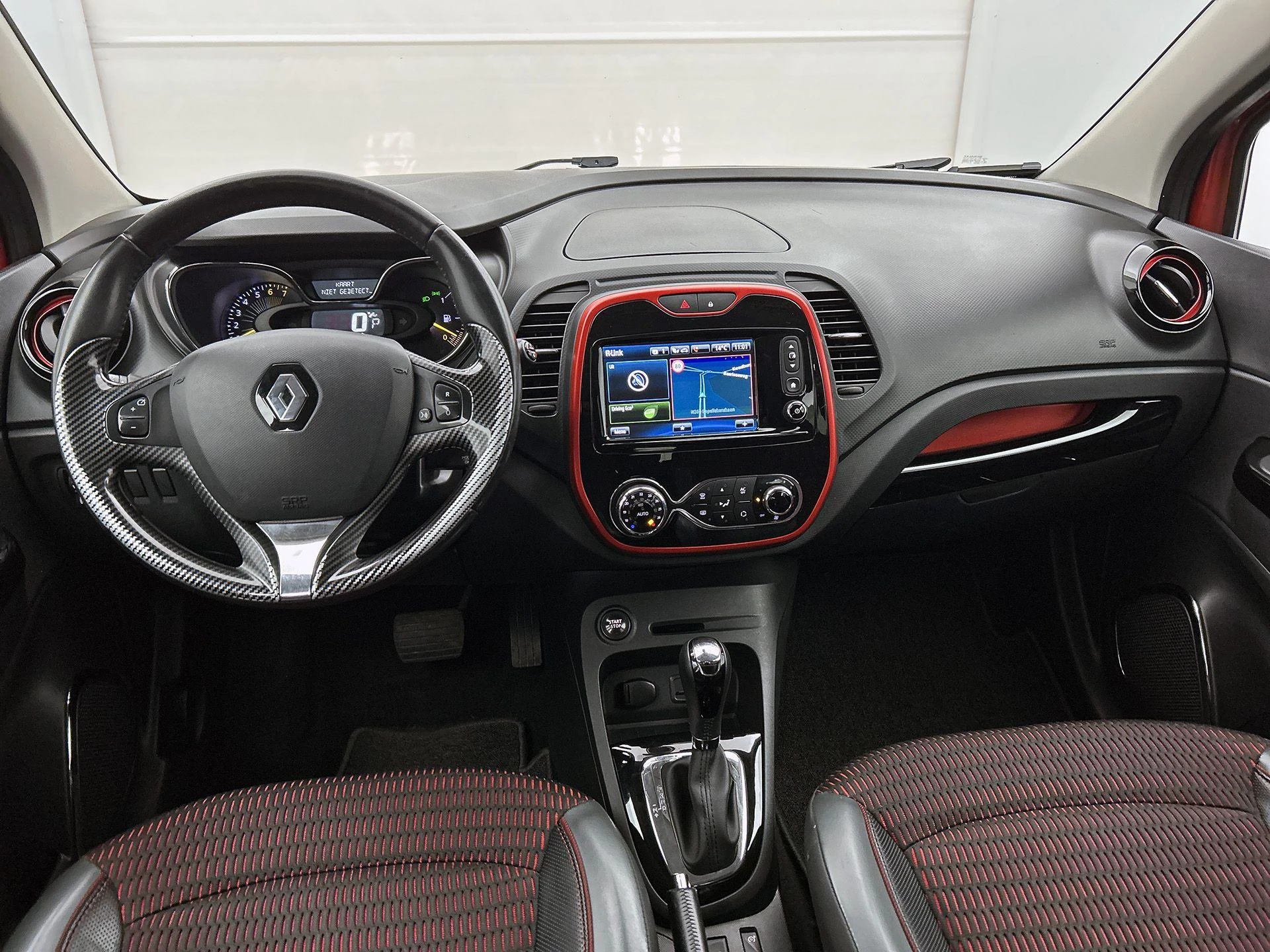 Renault-Captur-image-17